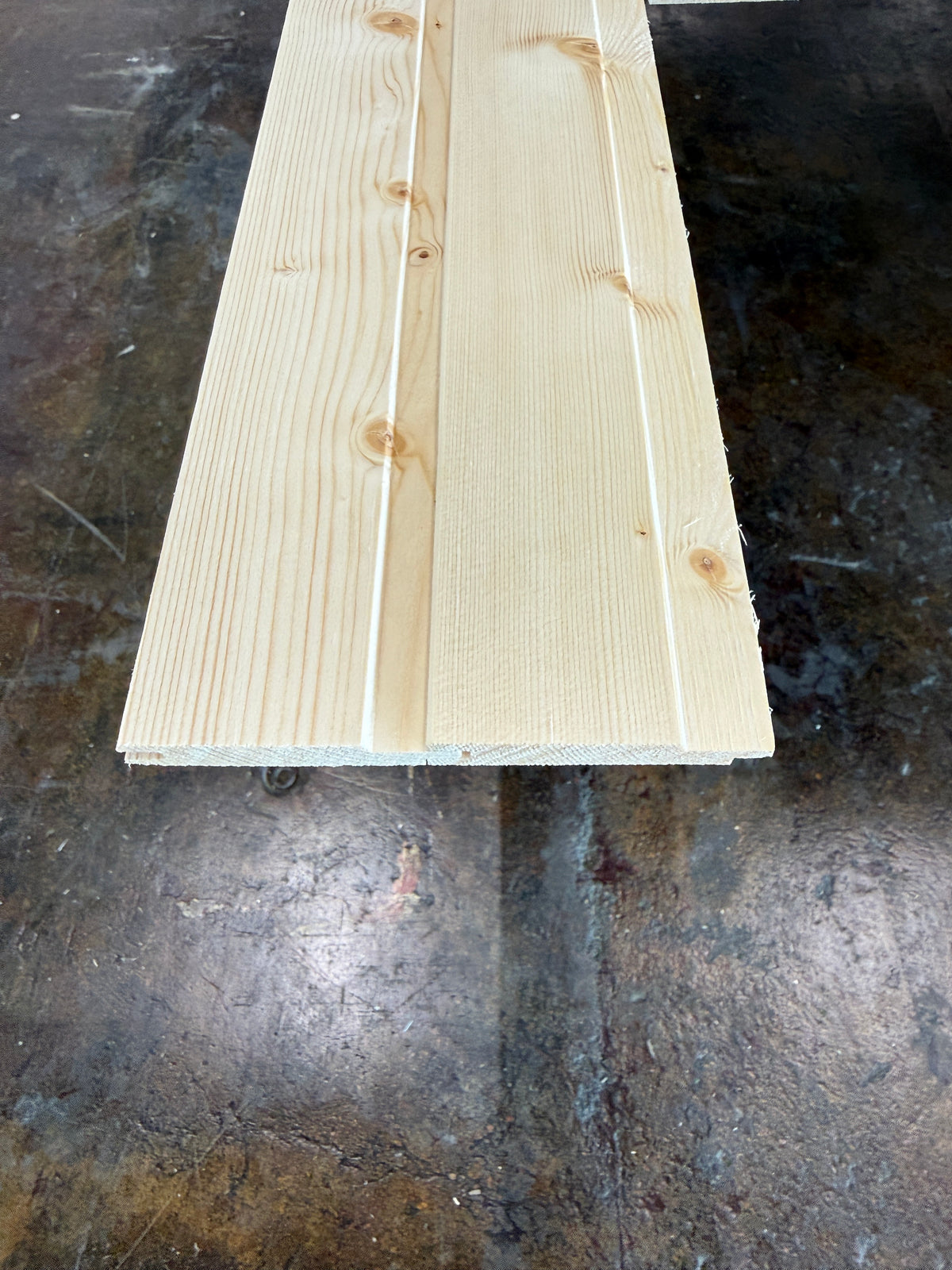 Bastupanel 12x70mm- 2,40m (Säljs per bunt) 1,2kvm- Andra Sortering