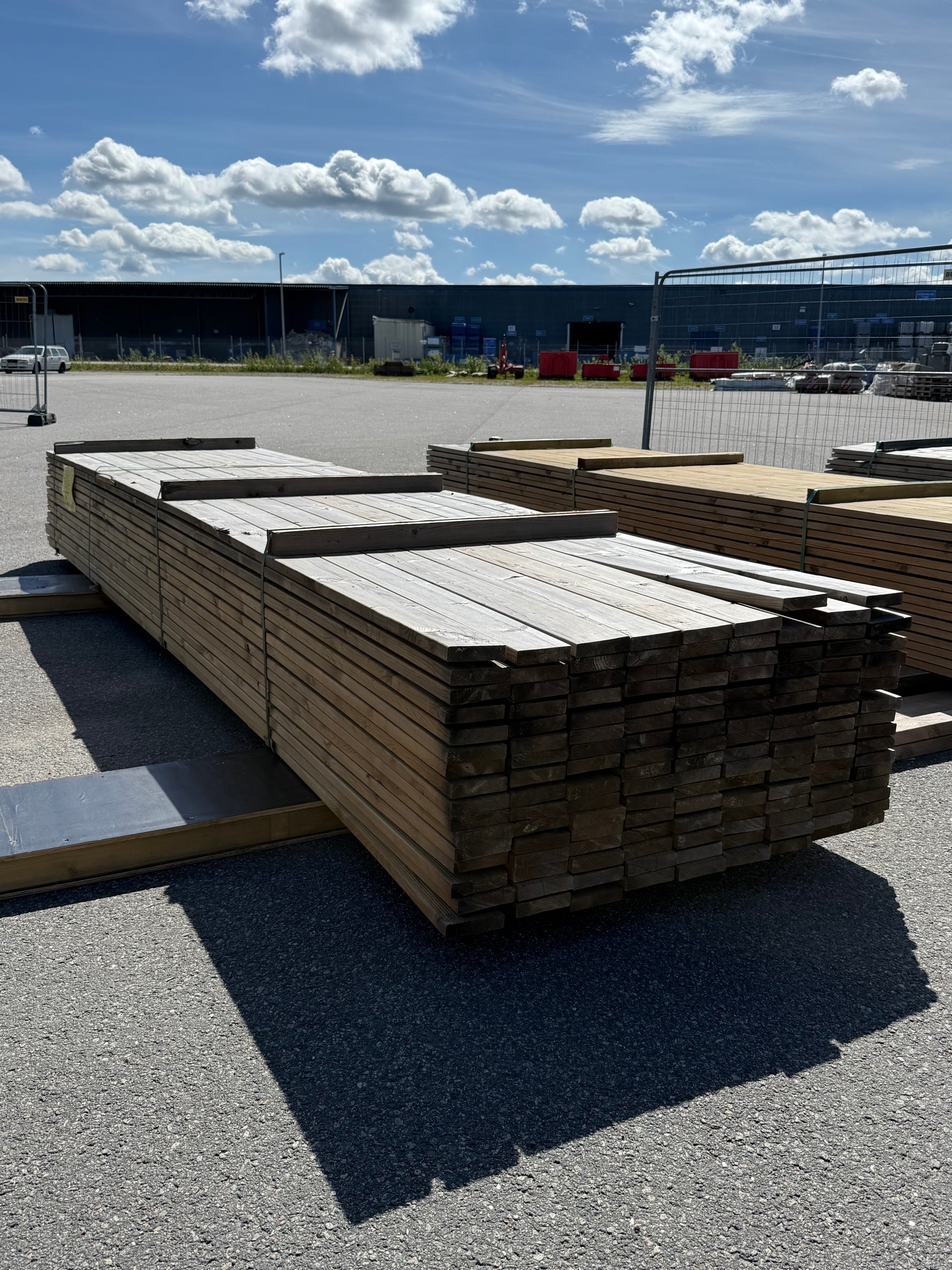 Paket Tryckimpregnerad Rillad Trall 28x120mm, 144st 4.80m