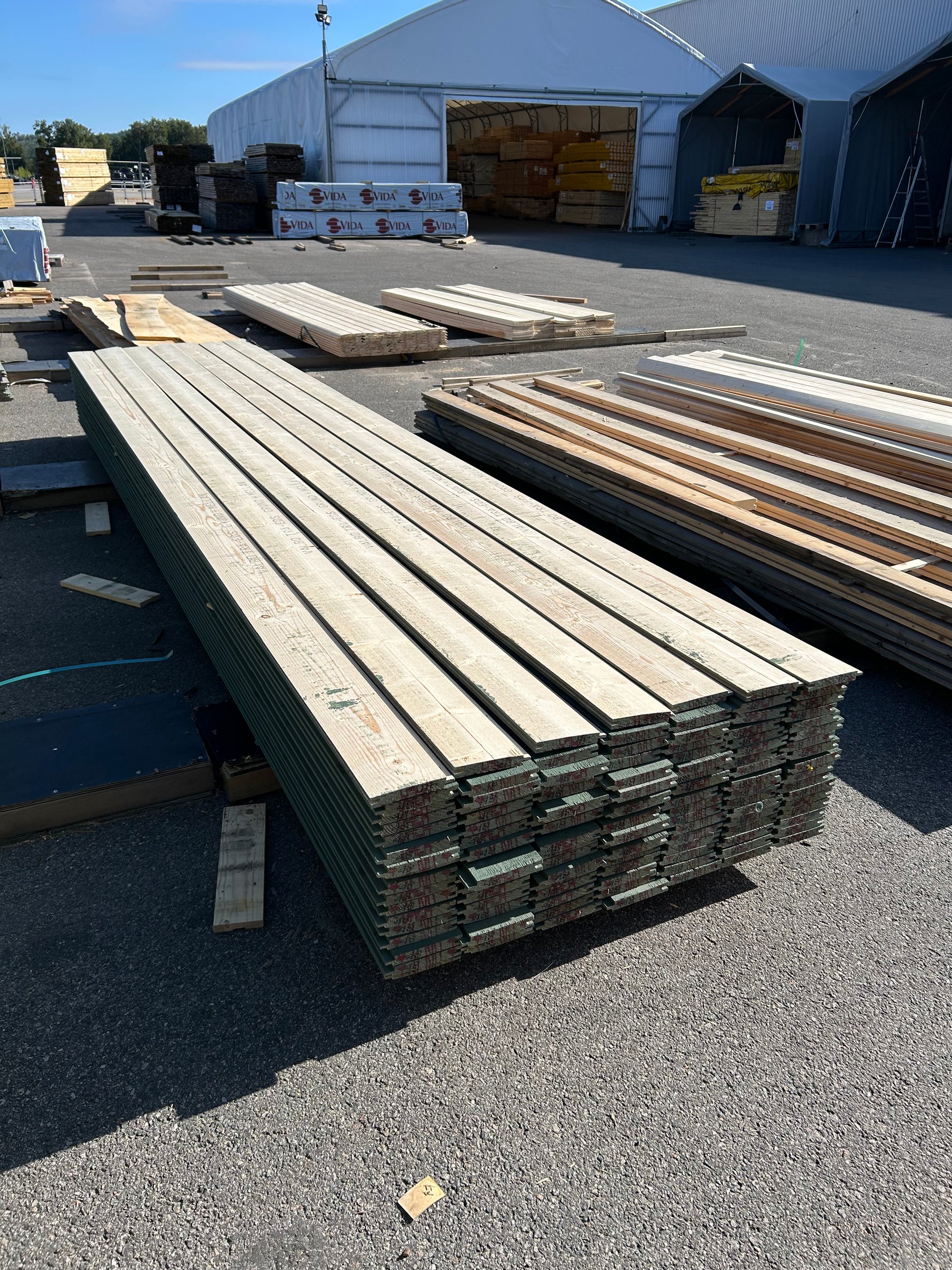 Paket Spontad Spårpanel 22x145mm 4,80m 119st Gran- Mellanstruken