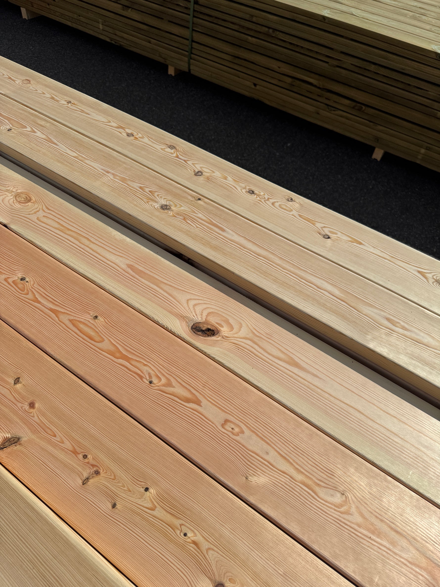 Paket Hyvlad 28x145 – 135st – 4.50–5.40 m – ANDRASORTERING