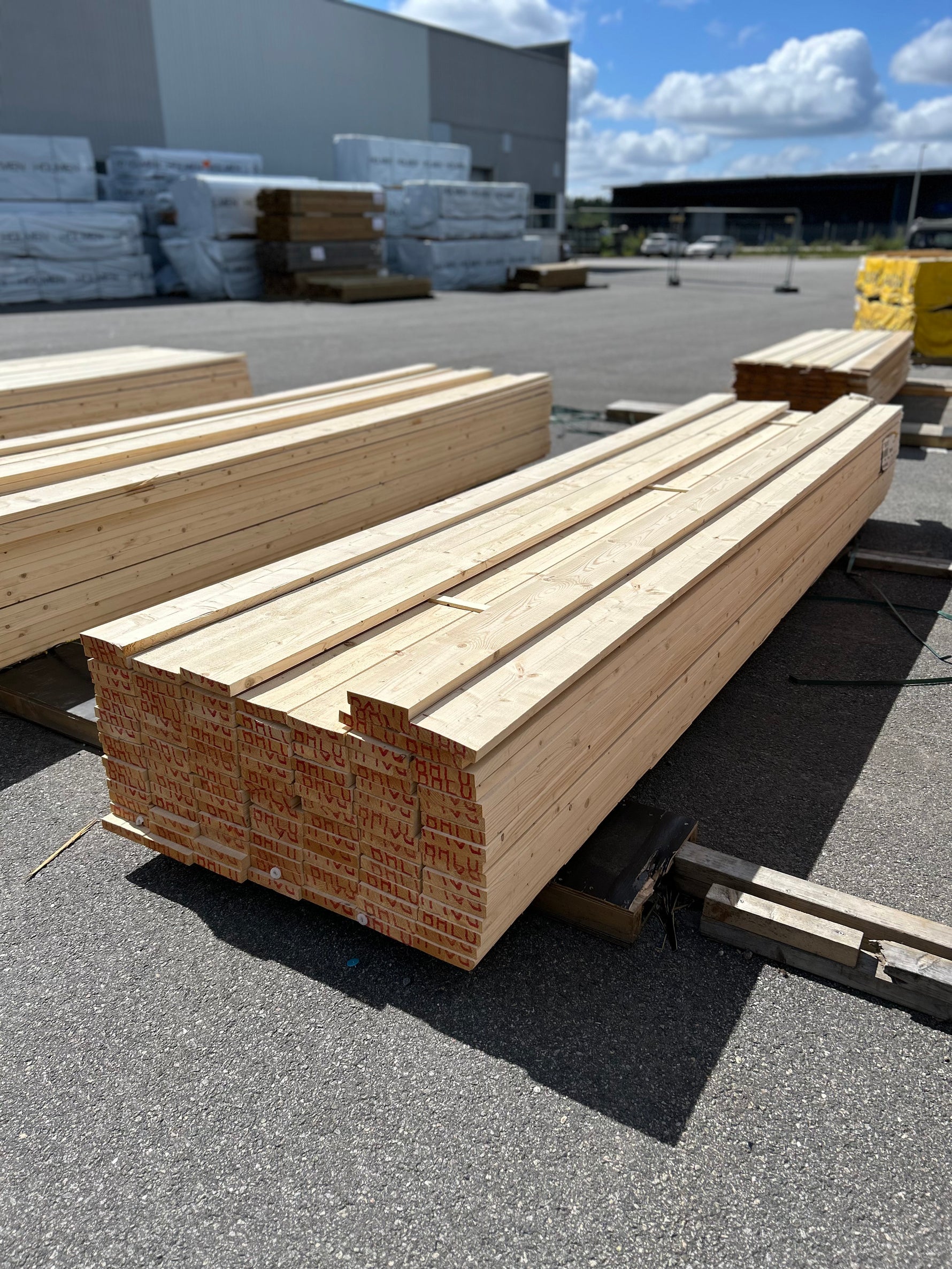 Paket Finsågade Brädor 28x145mm, 107st 4,20m