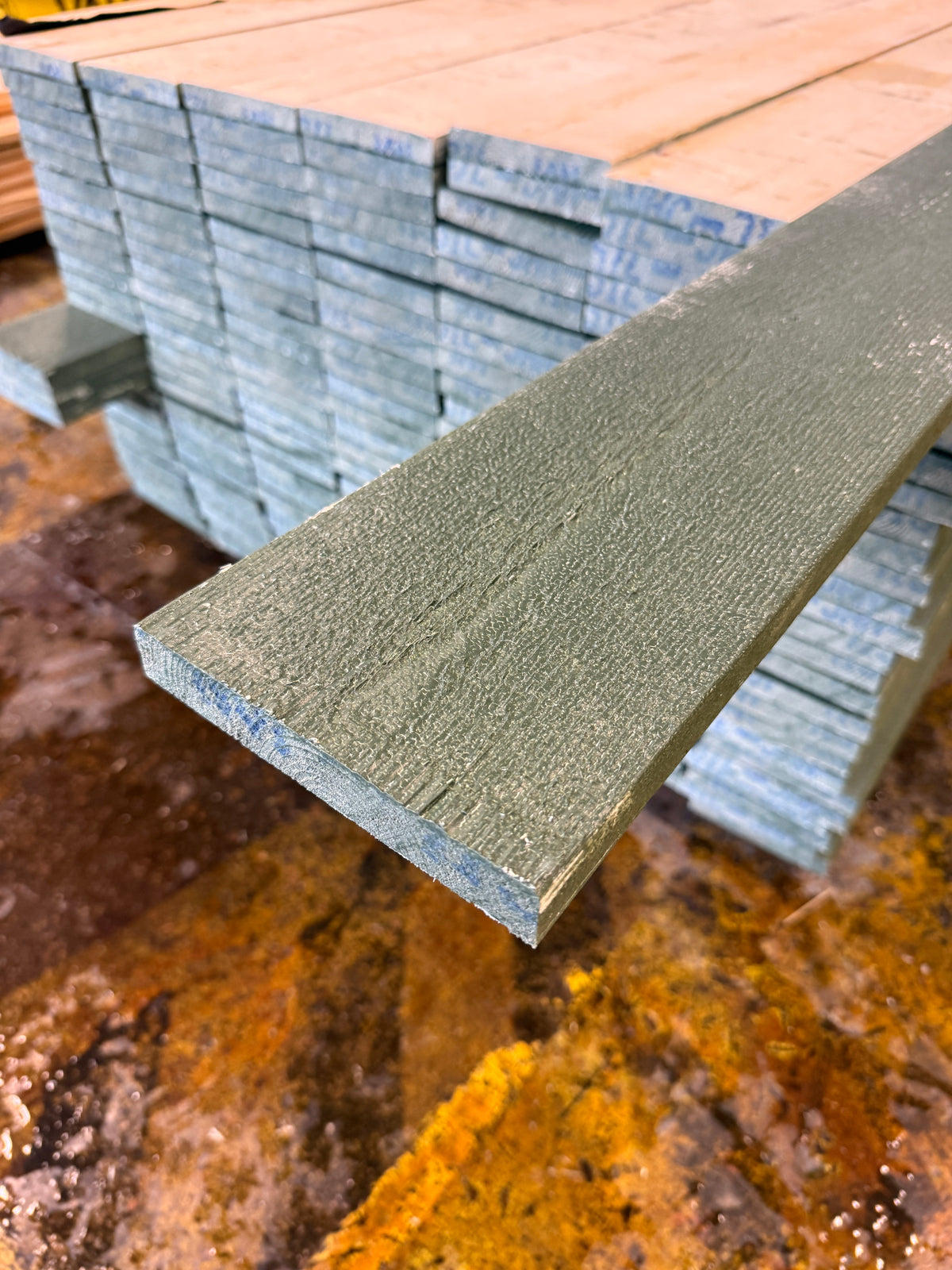 Paket Finsågade Brädor 22×145 mm Mellanstrukna 5,40 m – 175 st
