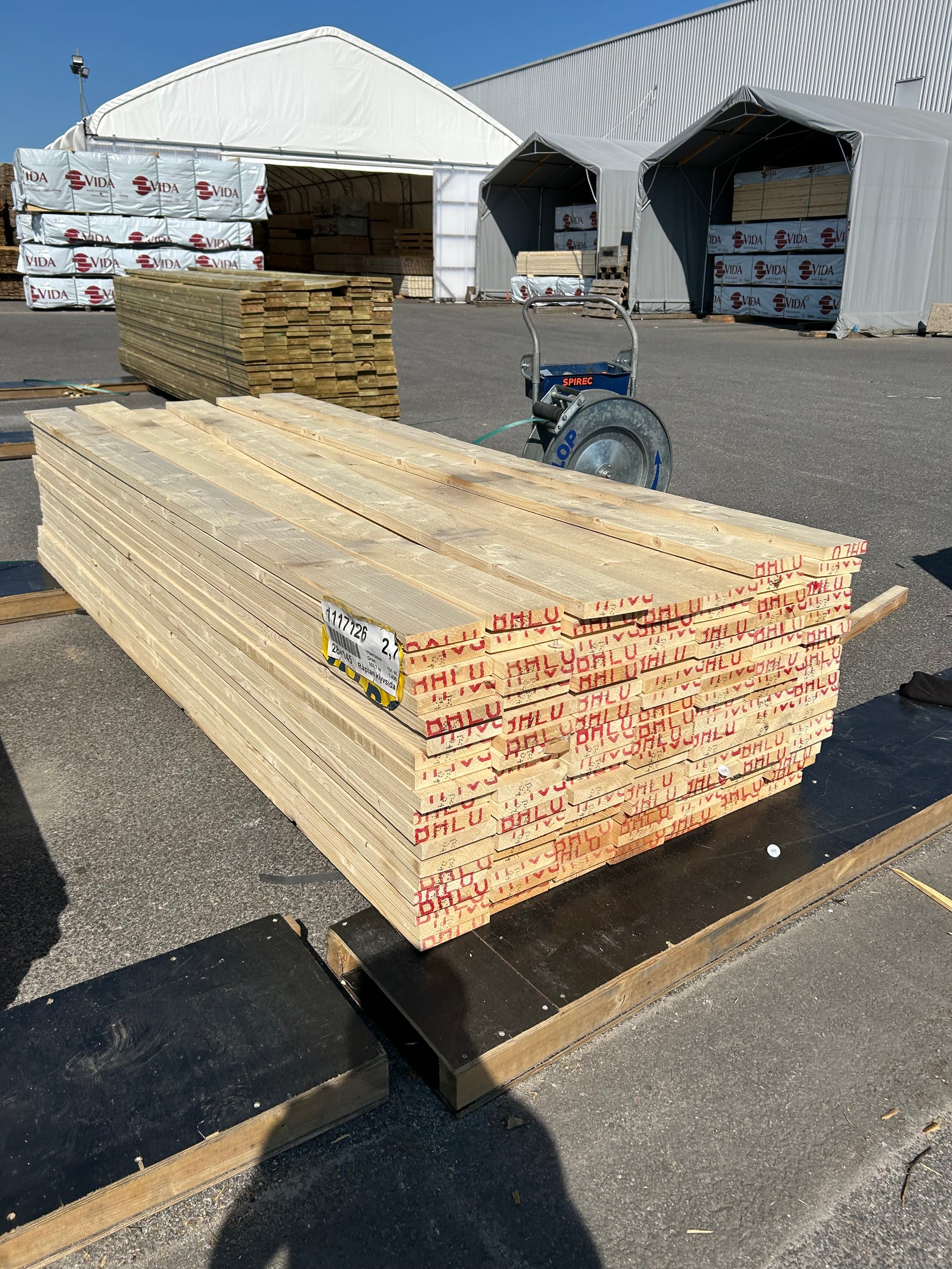 Paket Finsågade Brädor 28x145mm 2.70m 131st Obehandlad
