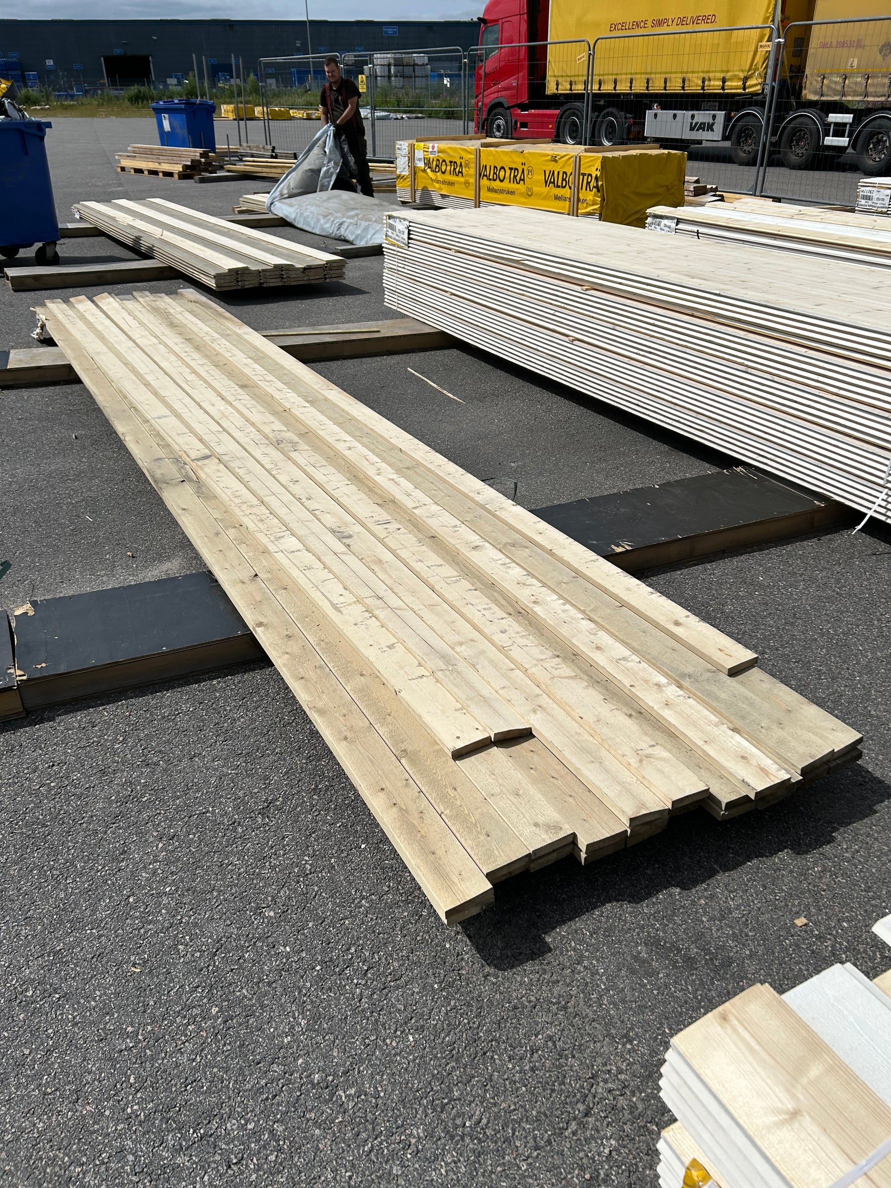 Paket Finsågade Brädor 22x95mm 5,10–5,40m 26st