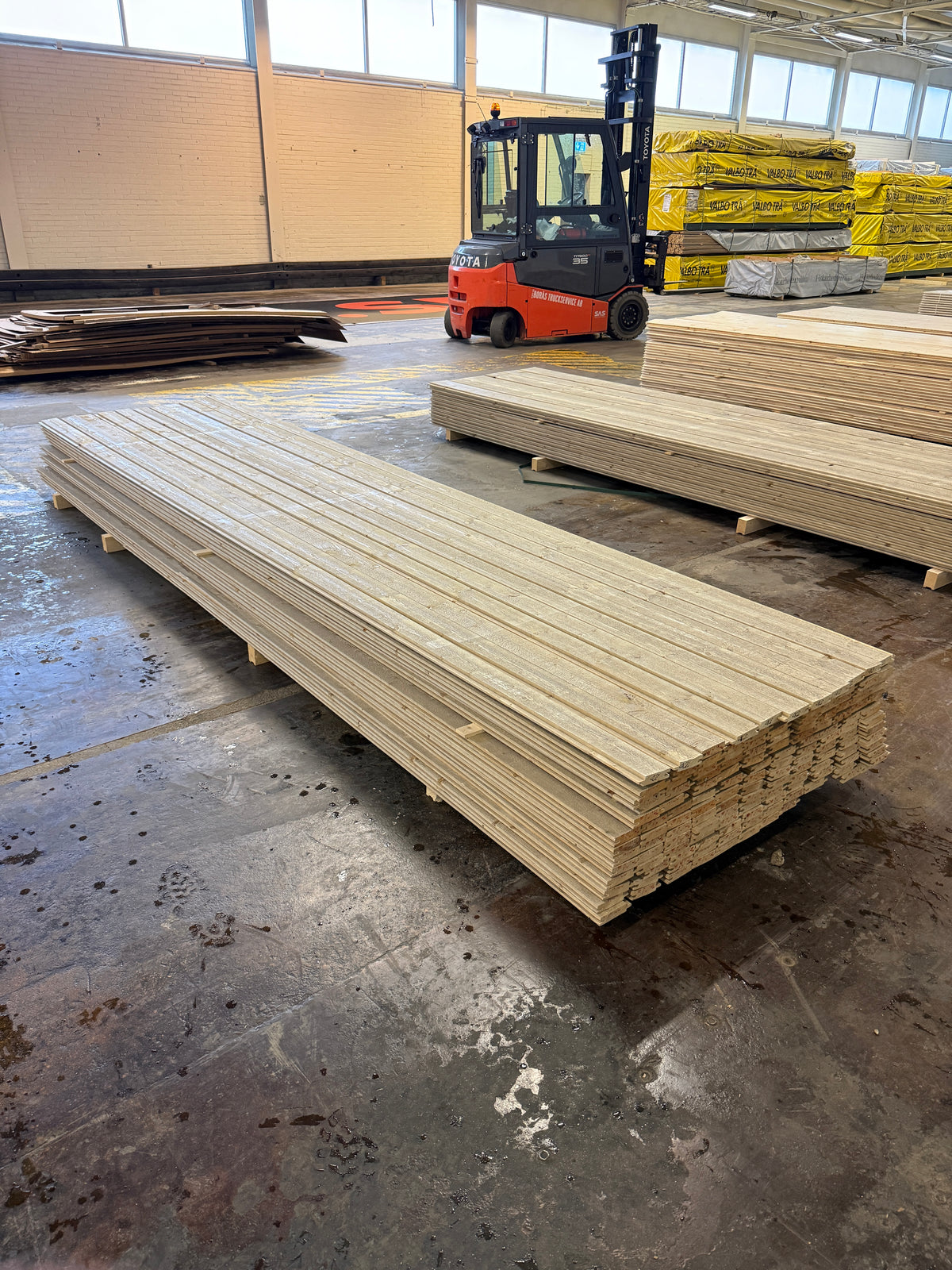 Paket Spårpanel Lasyr 22×95 mm 4,20 m – 143 st