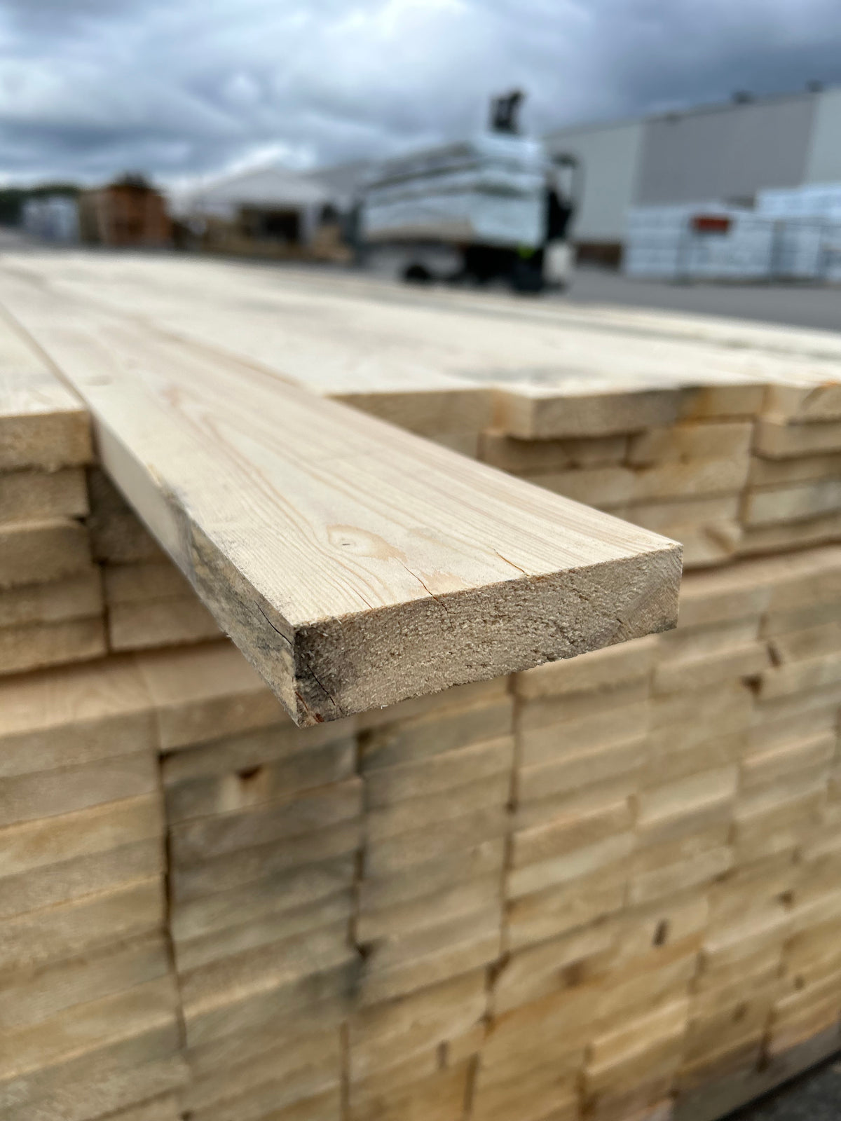 Paket Råsågade Brädor 22x95mm 3,00m 275st (fuktskadat)