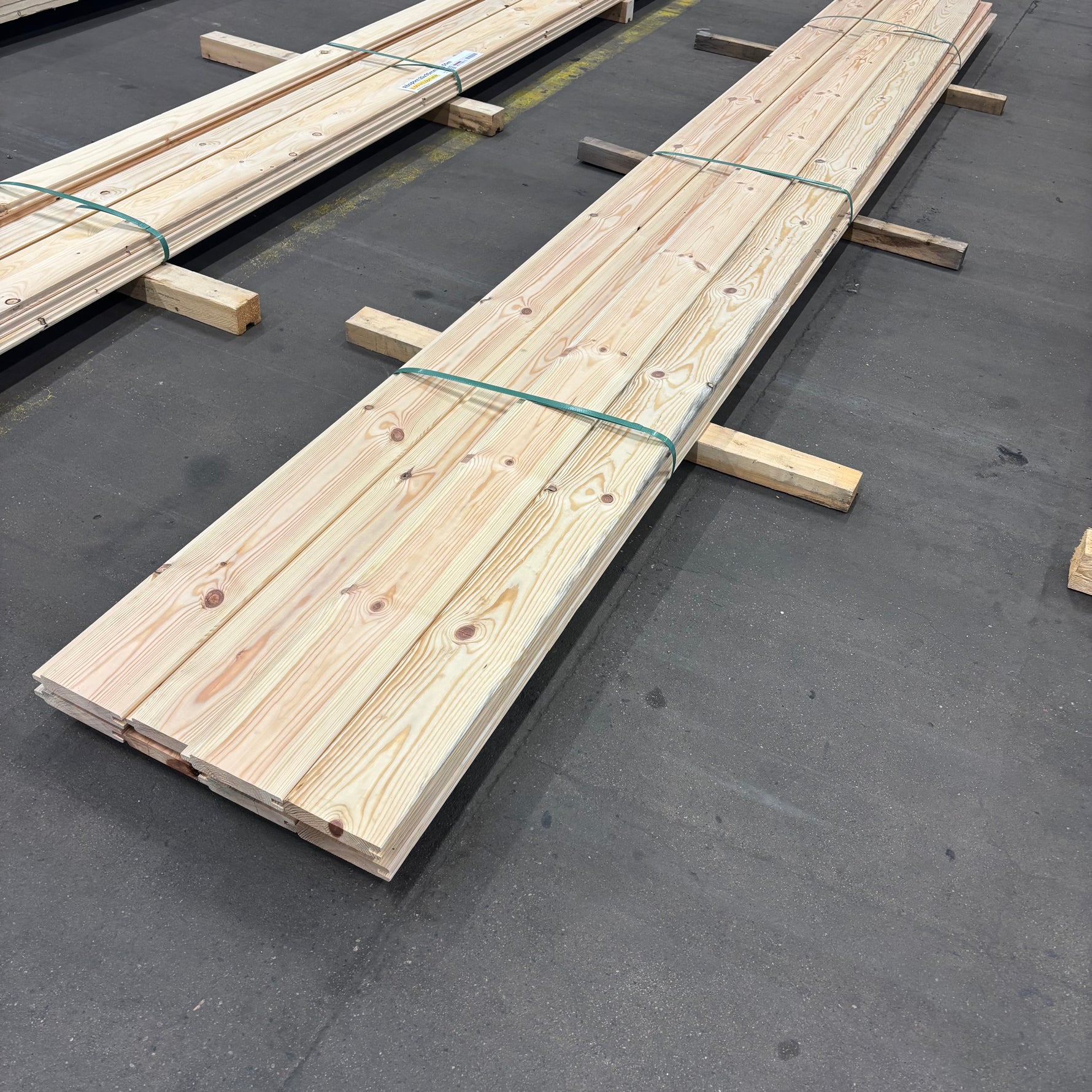 Spontad Panel 27x145mm 4,20m 10st Furu B-sortering