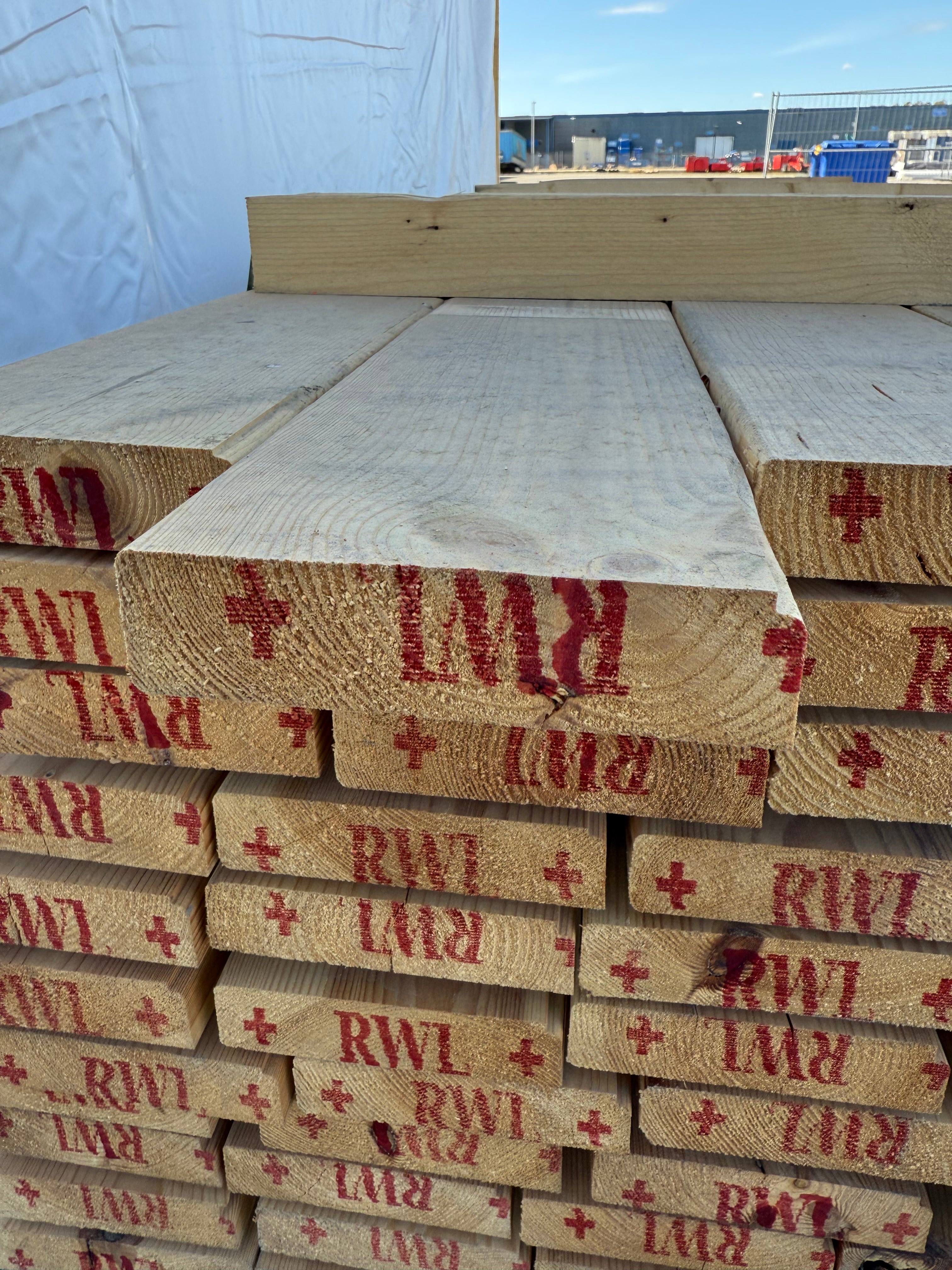 Paket Trall 34x145mm 98st 3.60m Furu Obehandlad