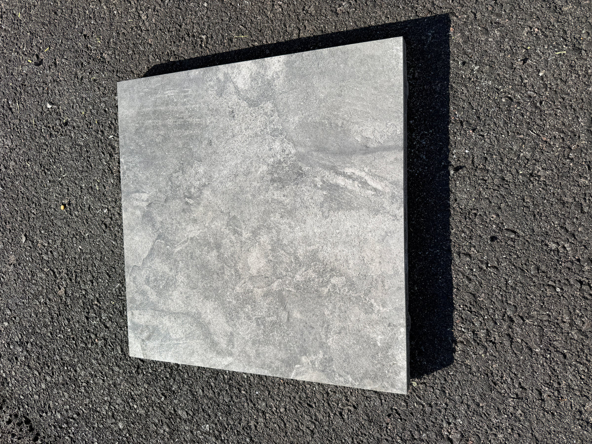 Pall GeoCeramica Marmorsten Grå 600×600×40 mm – 28 st, 10,08 m²