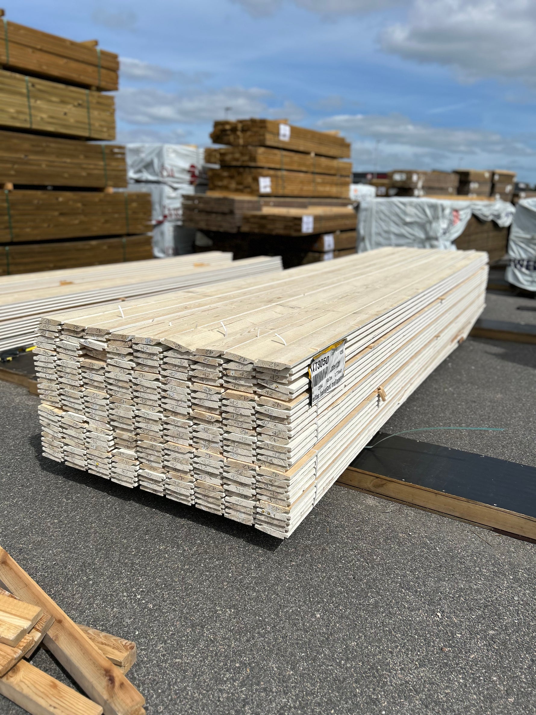Paket Enkelfas Halvspont 22x120mm 4.20m 225st Mellanstruken