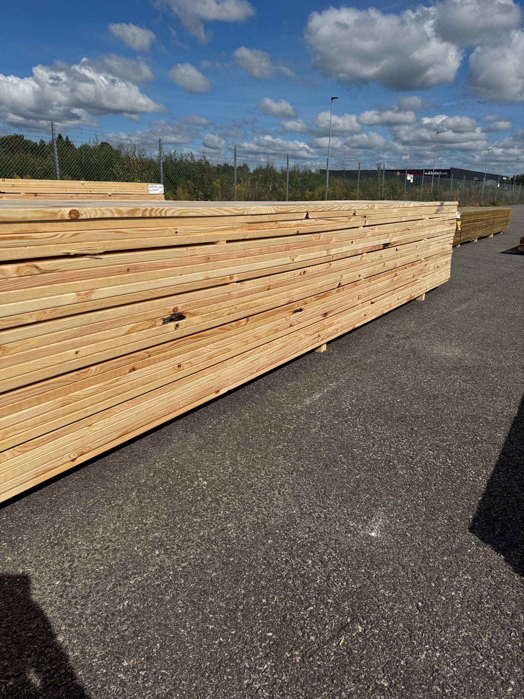 Paket Hyvlad 28x120 – 216st – 4.80 m – ANDRASORTERING