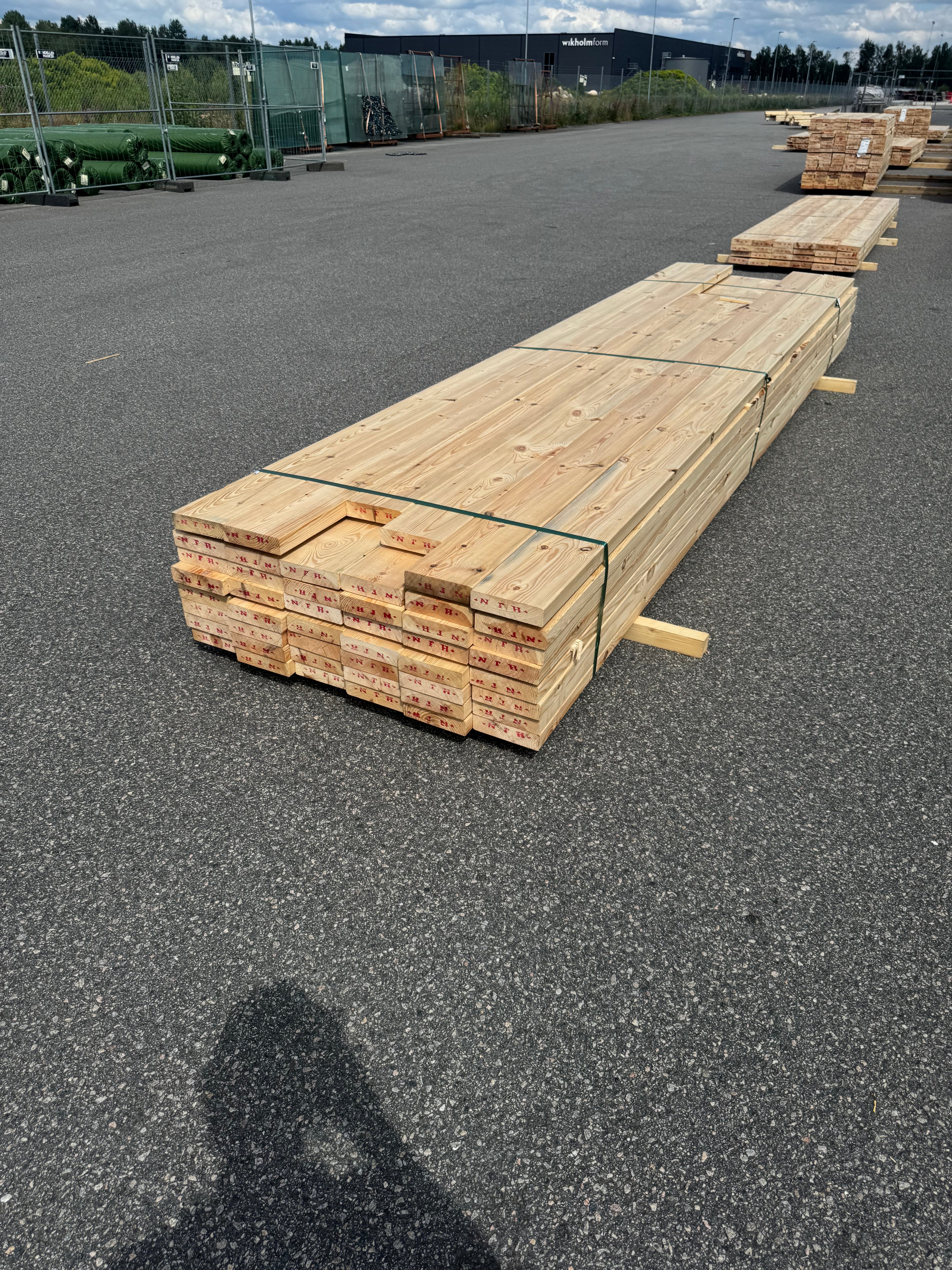 Paket Reglar 45x170 – 45 st (4,20 m, furu) + 3 st kortare