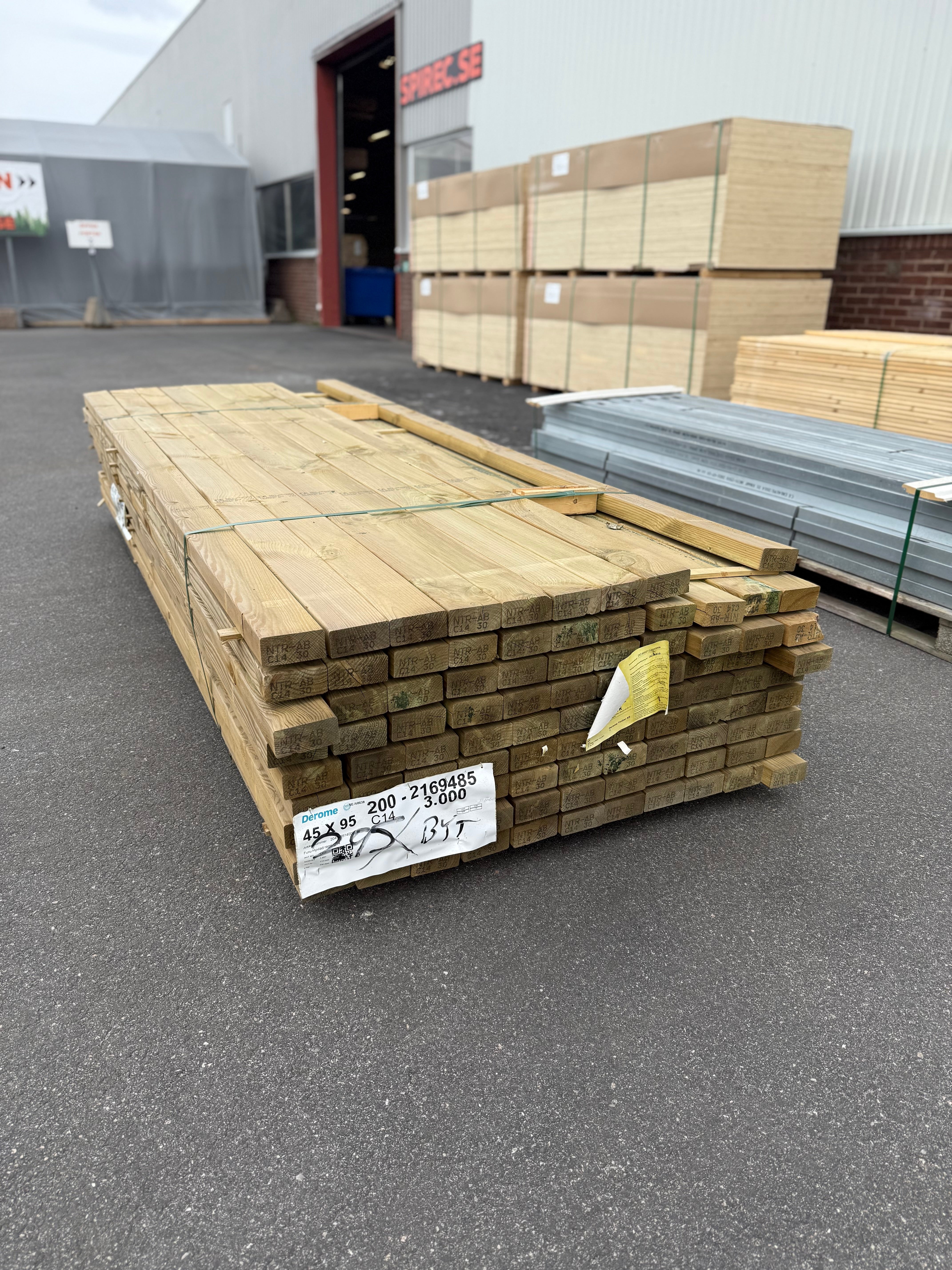 Paket Tryckimpregnerad 45x95 3.0m 97st