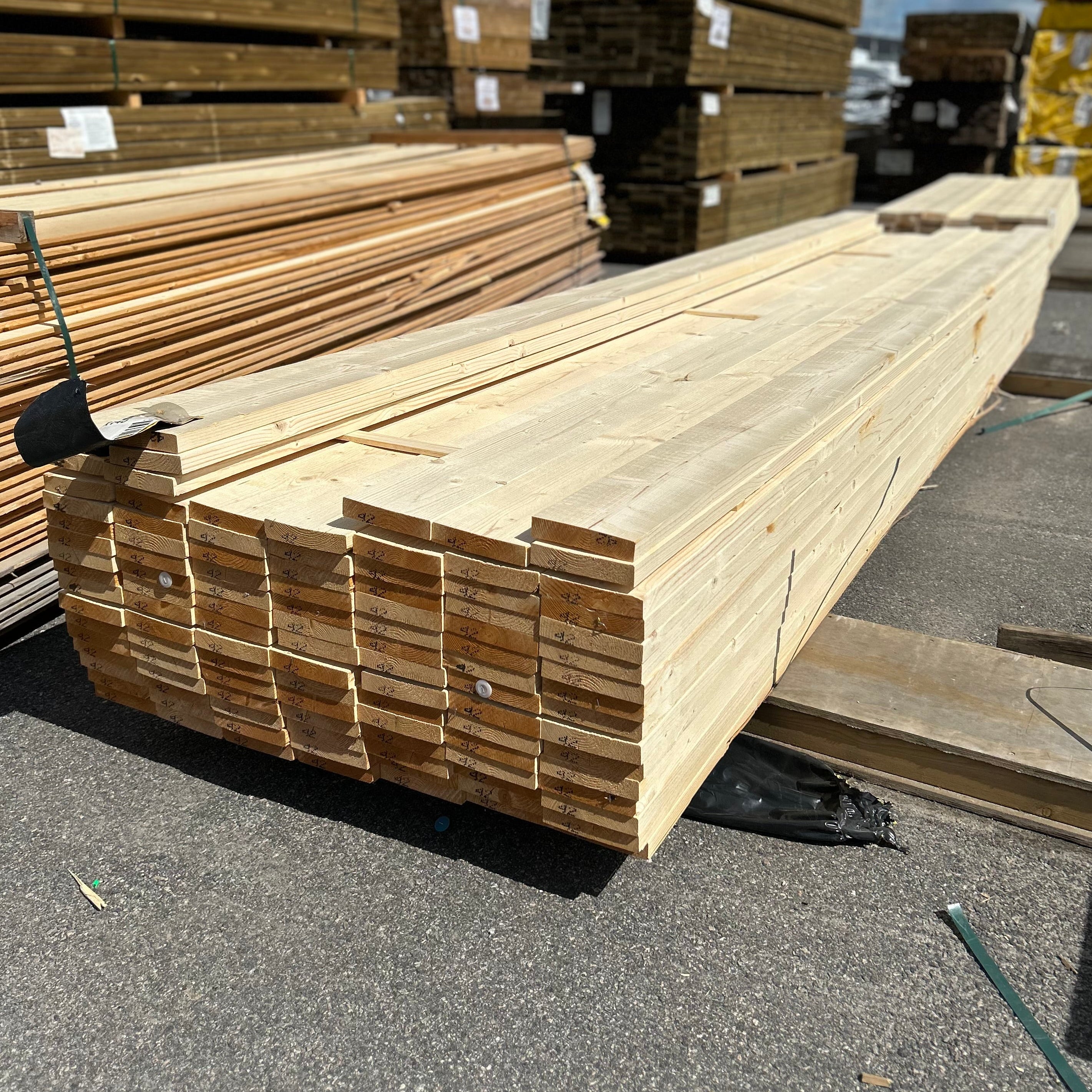 Paket Finsågade Brädor 28x145mm, 107st 4,20m