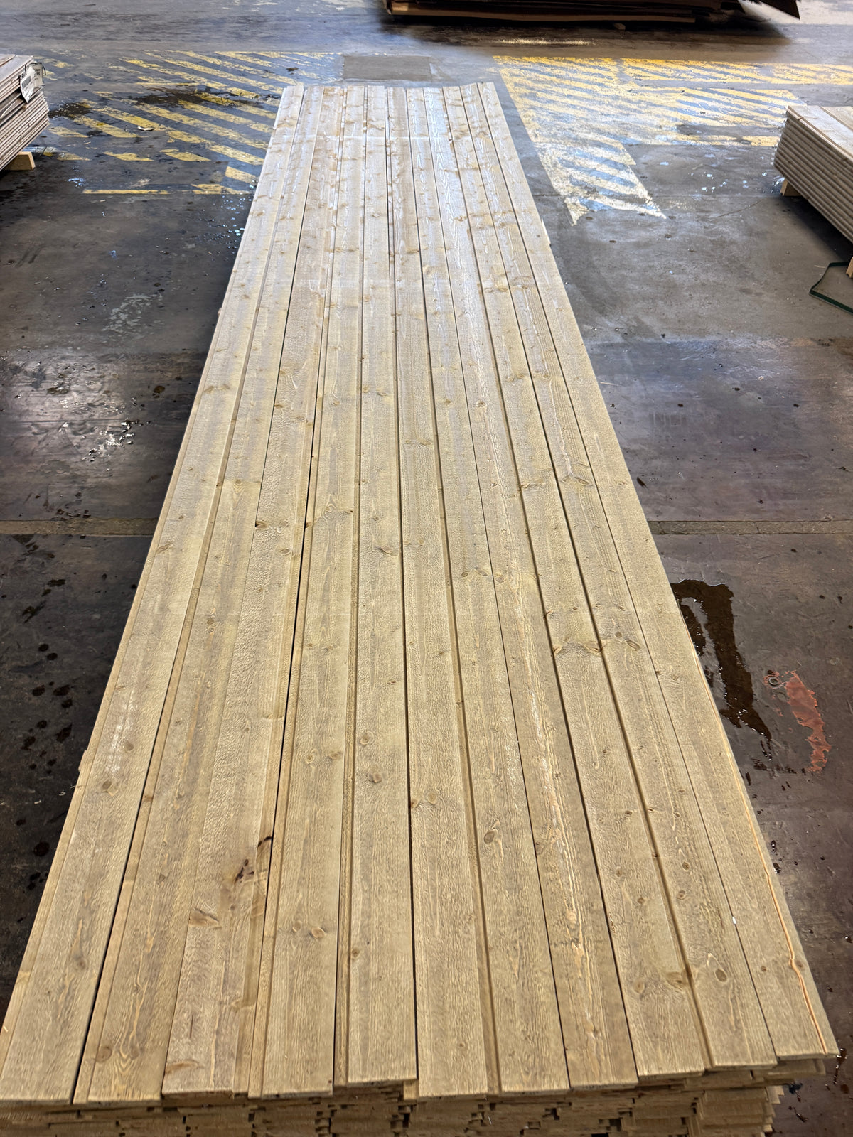 Paket Spårpanel Lasyr 22×95 mm 4,20 m – 143 st