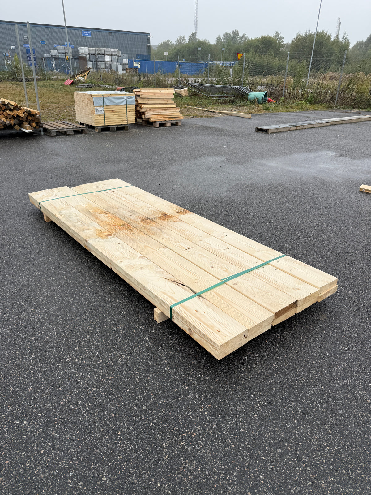 Paket Reglar 45x195mm Gran 2,70m – 10st (Fuktskada)