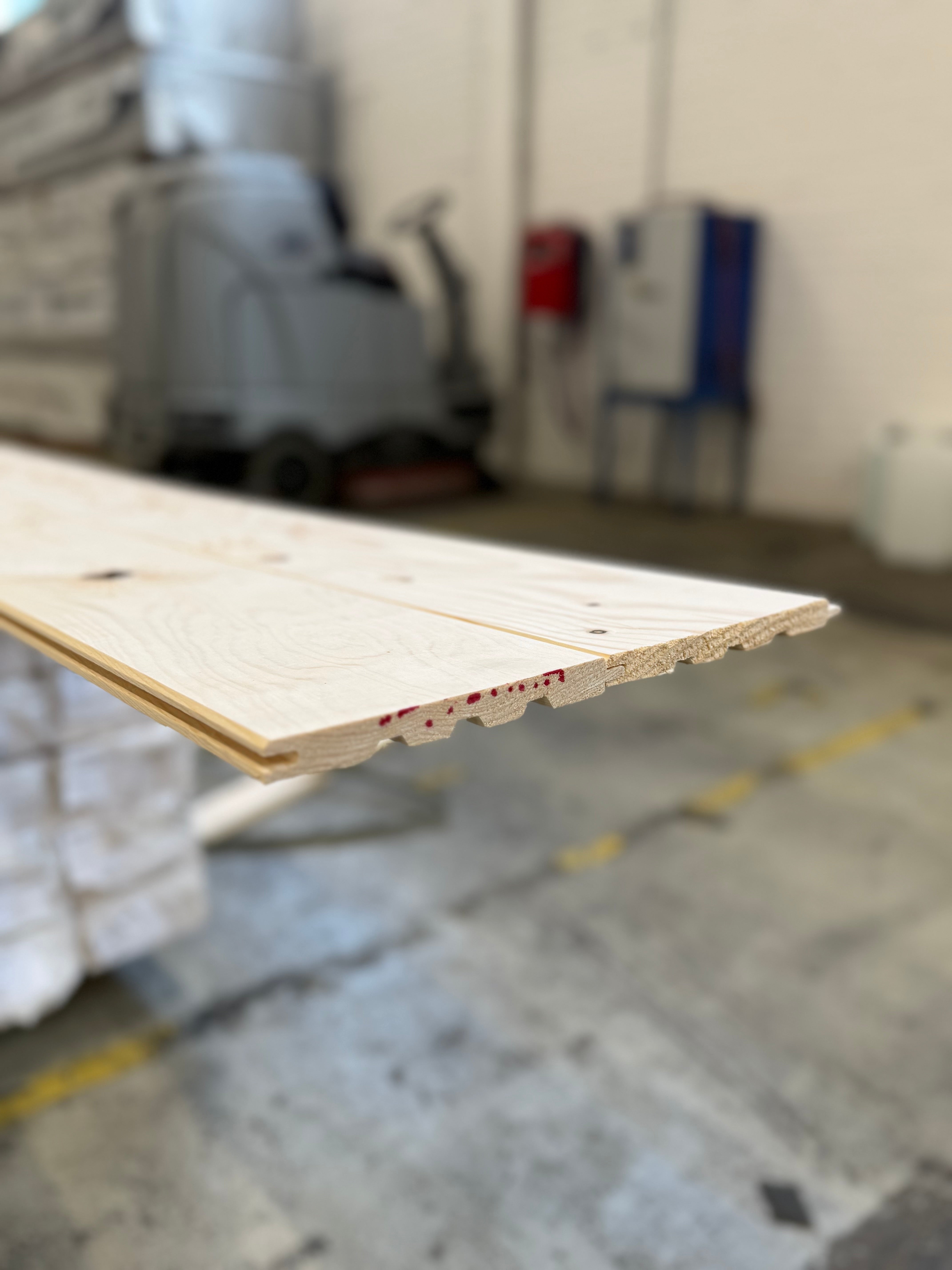 Innerpanel Fasspont 13,5x145mm – B-sortering (Gran, Obehandlad)