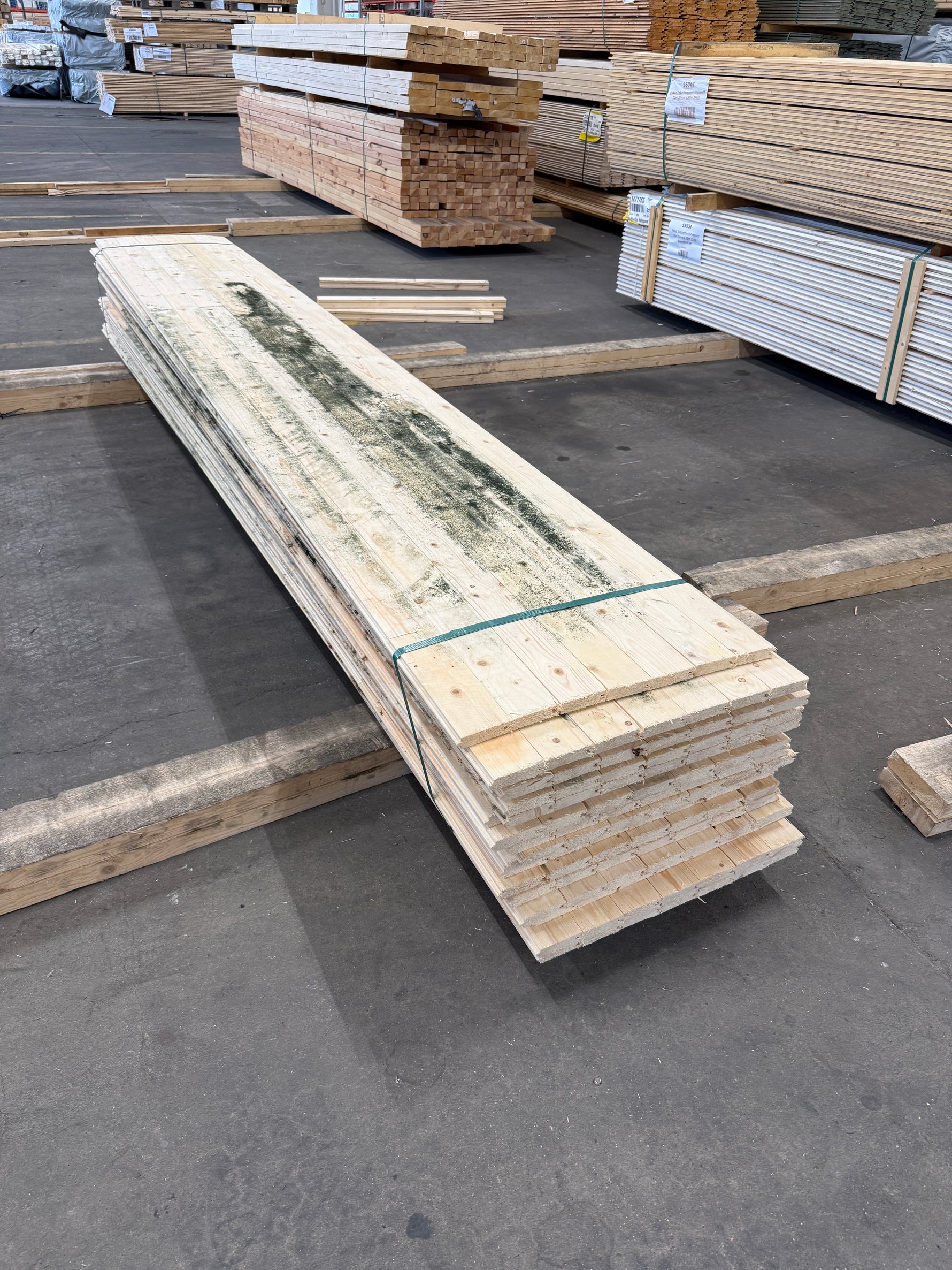 Paket Råspontluckor 20x540x3600mm 20st (Mögelskadade)
