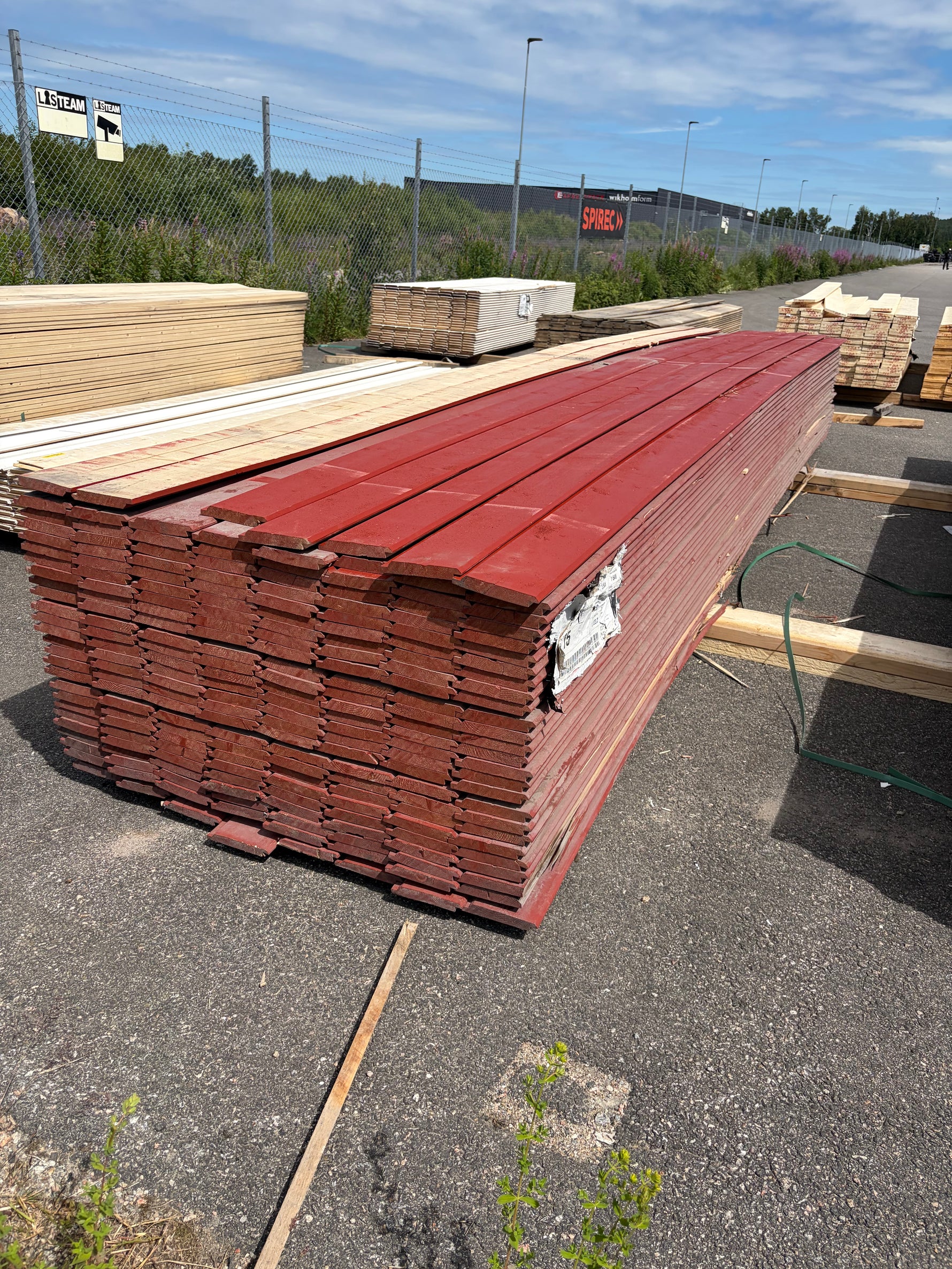 Paket Ytterpanel Dubbelfas Fals 22x145mm, 207st 5.40m Mellanstruken