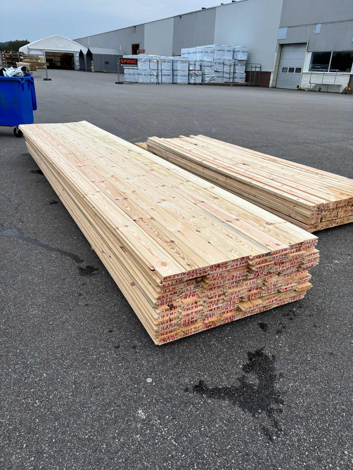 Paket Spontade Furu Brädor 27x145mm – 120st (Andra Sortering)