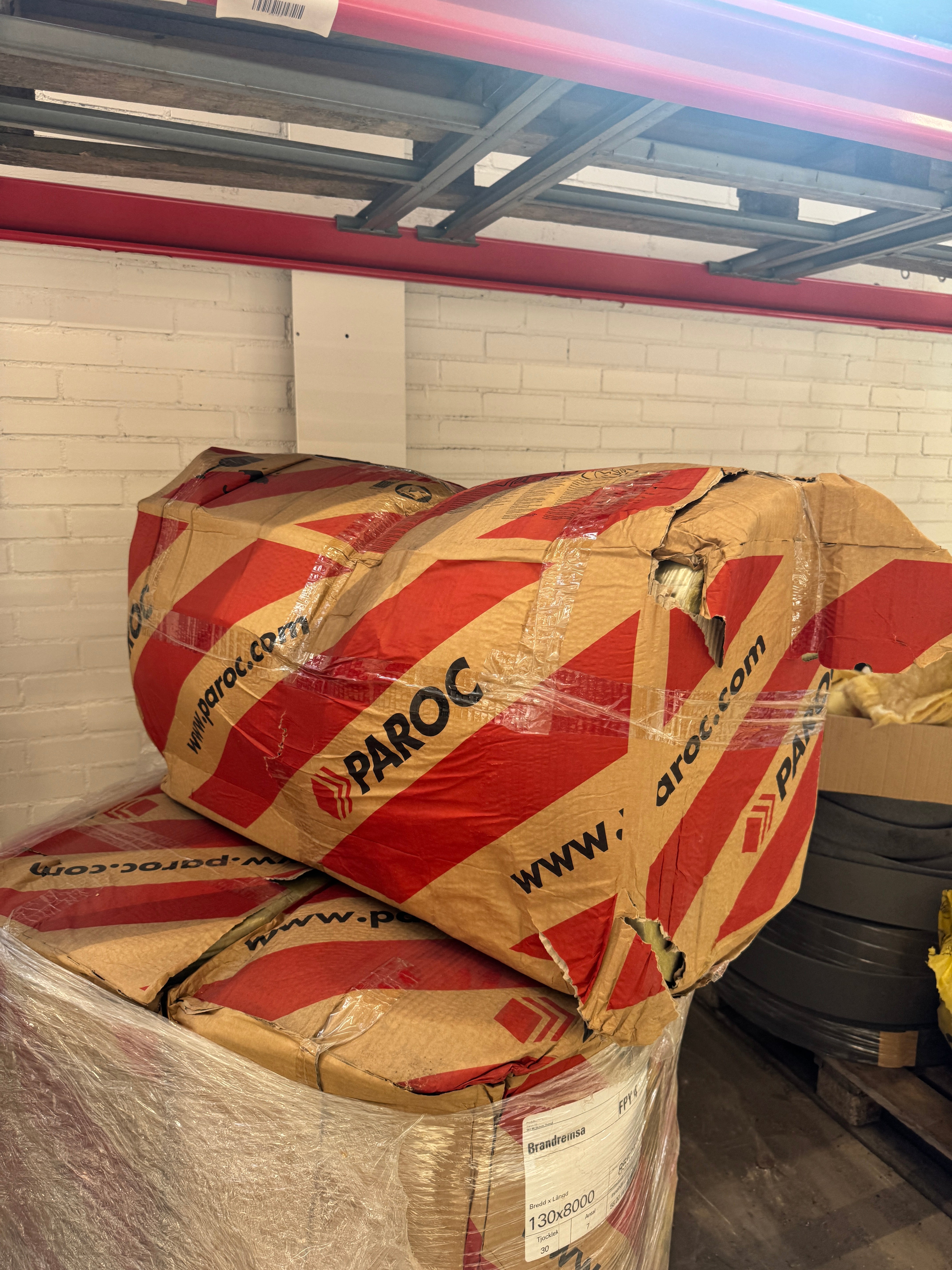 Låda med Isoleringsremsor 30x130mm – 7 st (8,0 m långa)