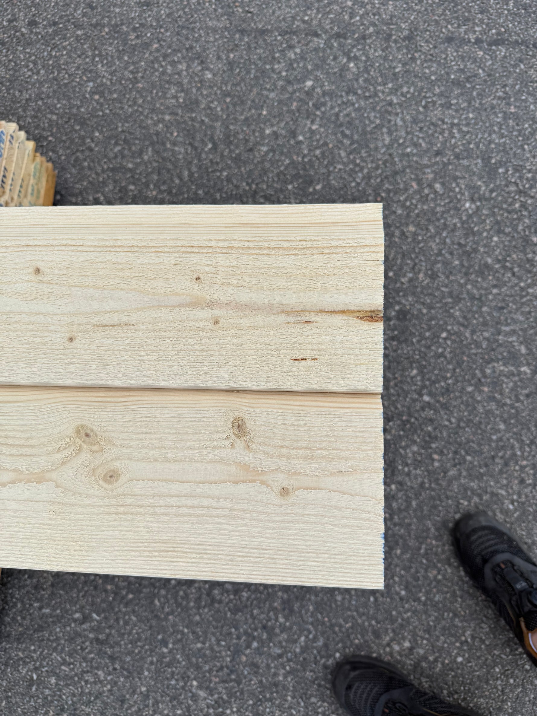 Paket Ytterpanel Enkelfas Halvspont 22x145mm 3.90m Gran 175st