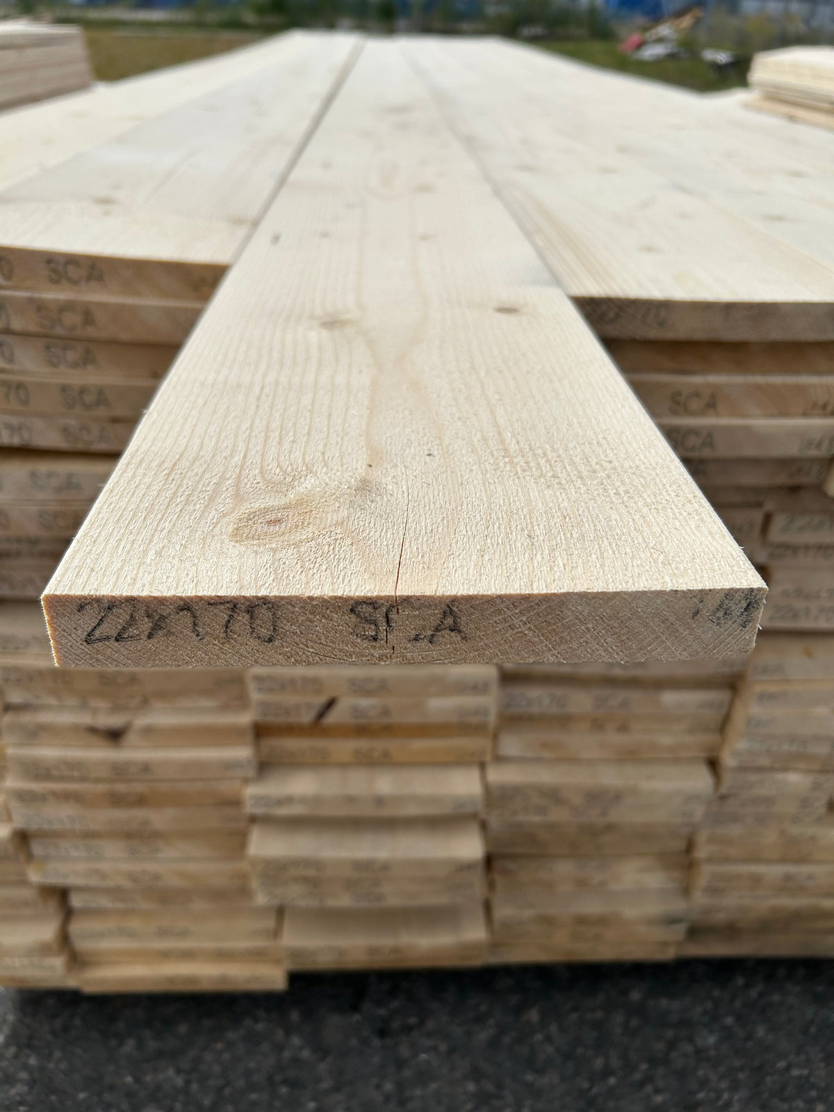 Parti Finsågade Brädor 22x170 mm – 4,80 m Obehandlade