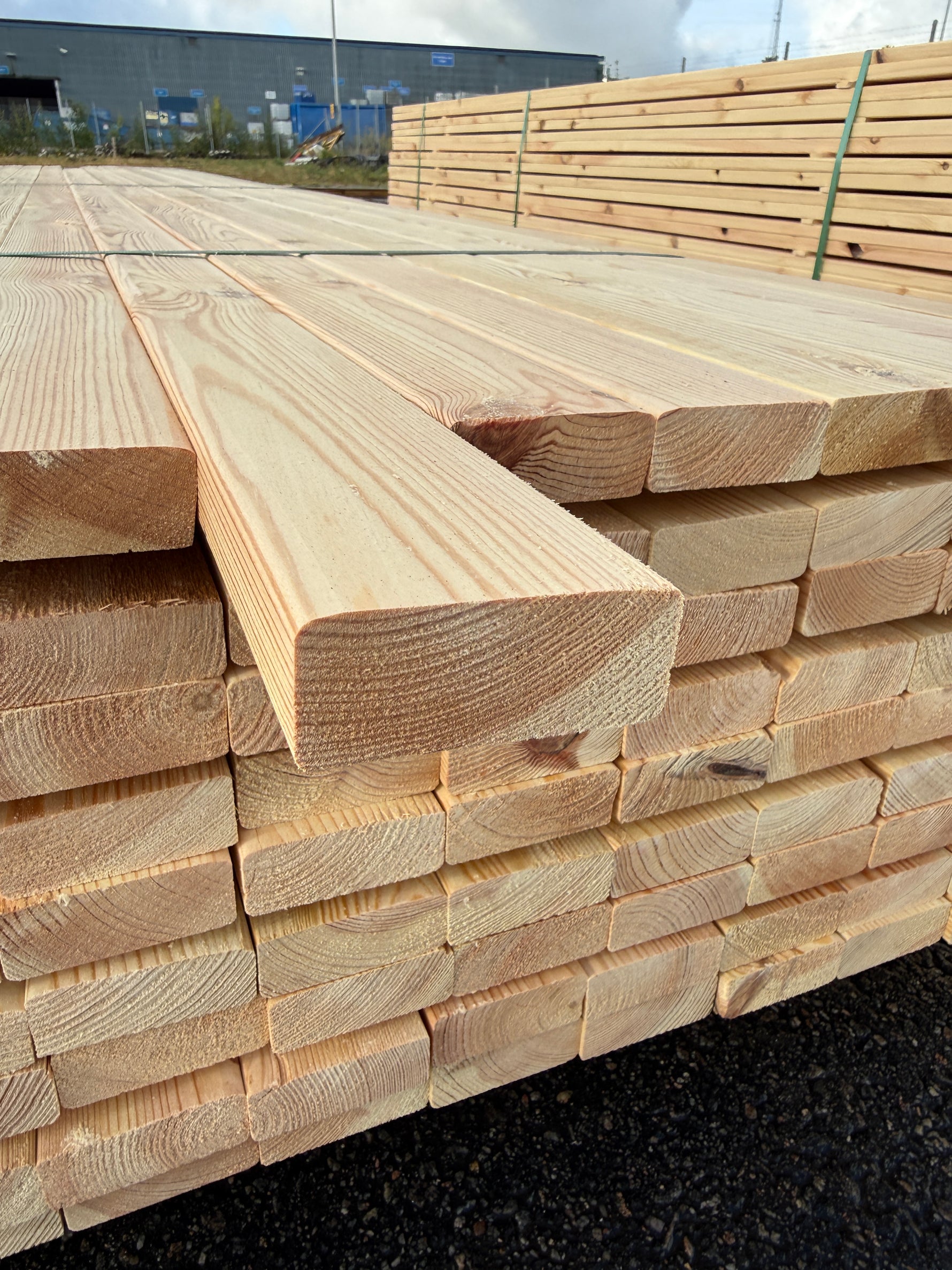 Parti Glespanel 28x70 mm – 4,20 m Furu 135 st