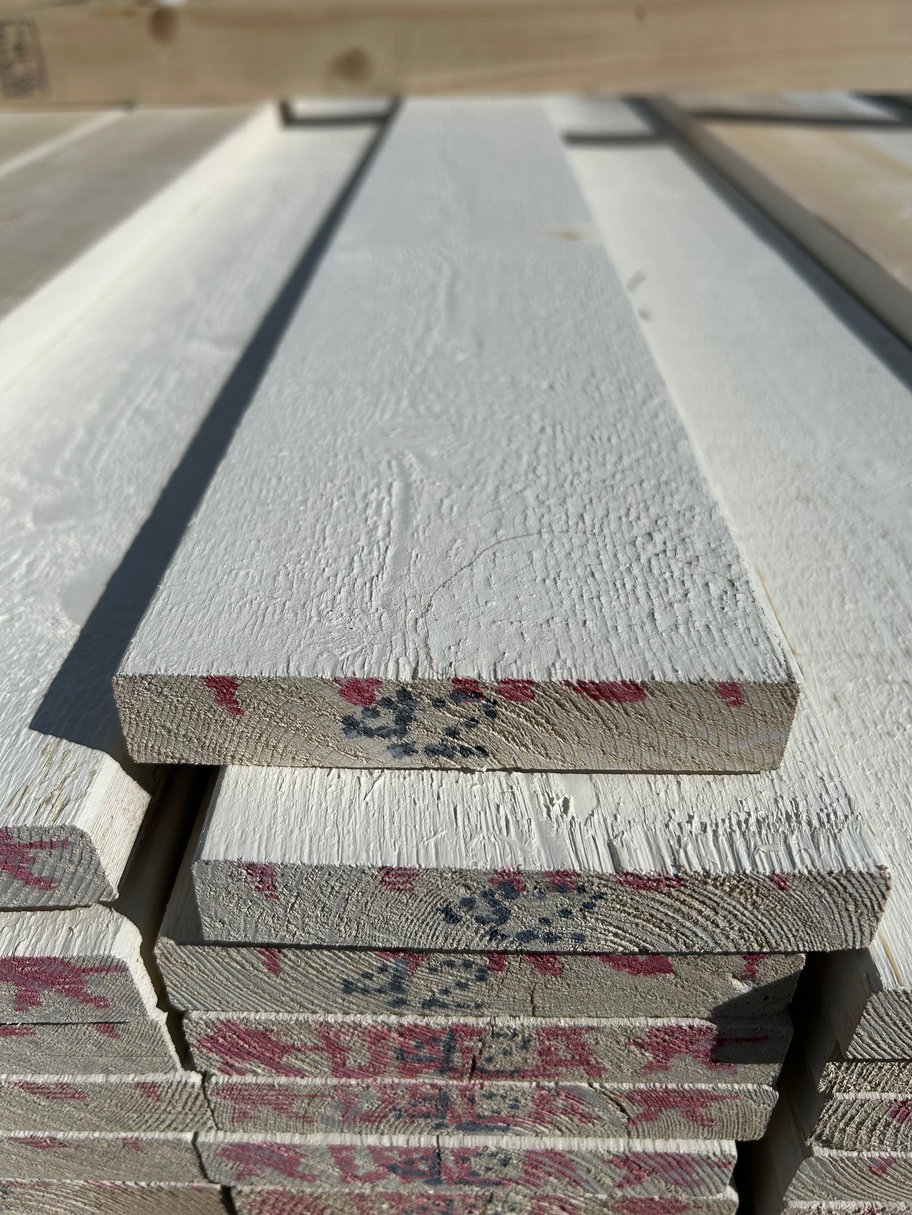 Paket Finsågade Brädor 22x120mm 4.20m 94st Grundmålade