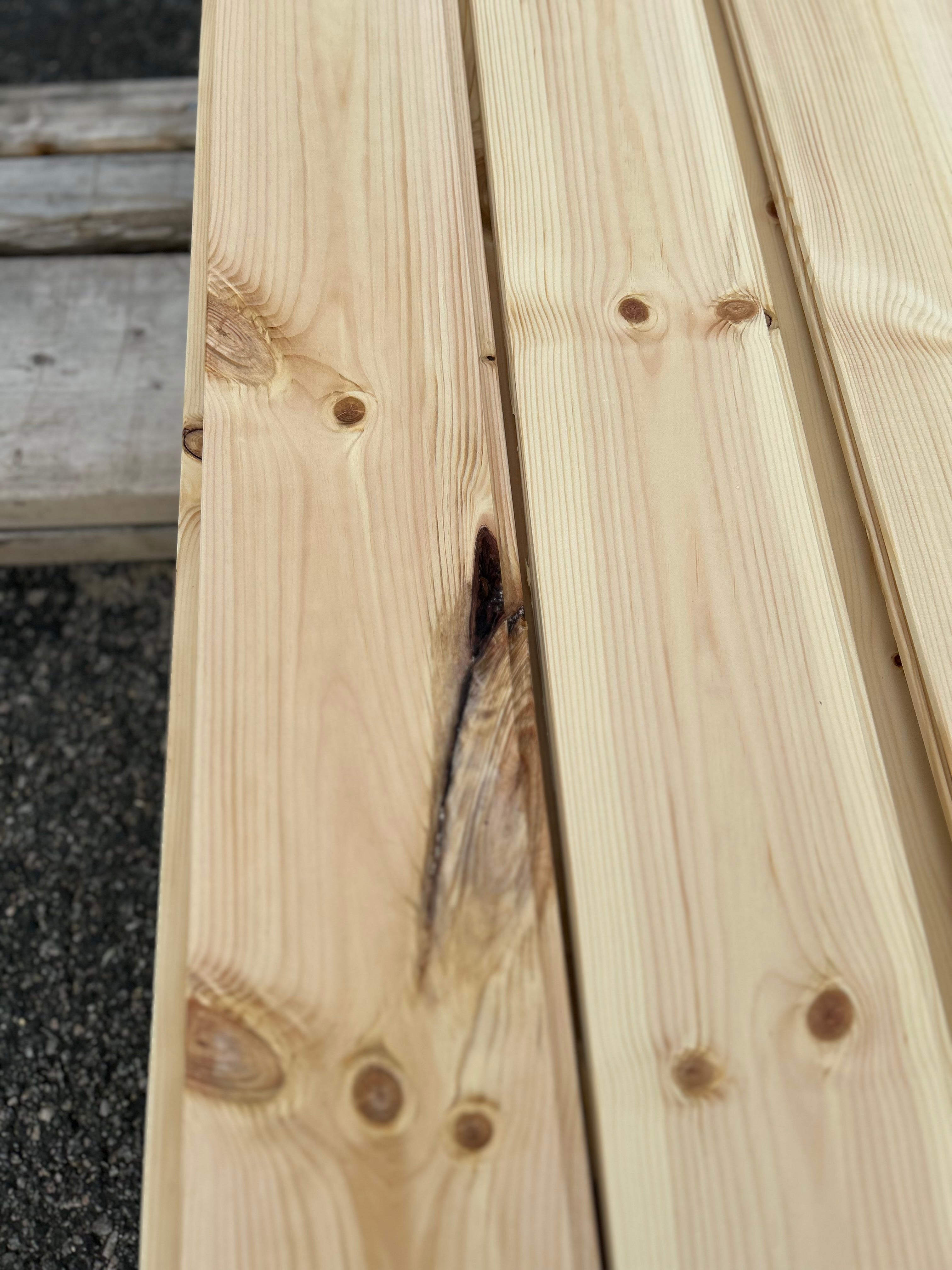 Paket Golvbrädor 20,5x142 – Obehandlad, Utskott