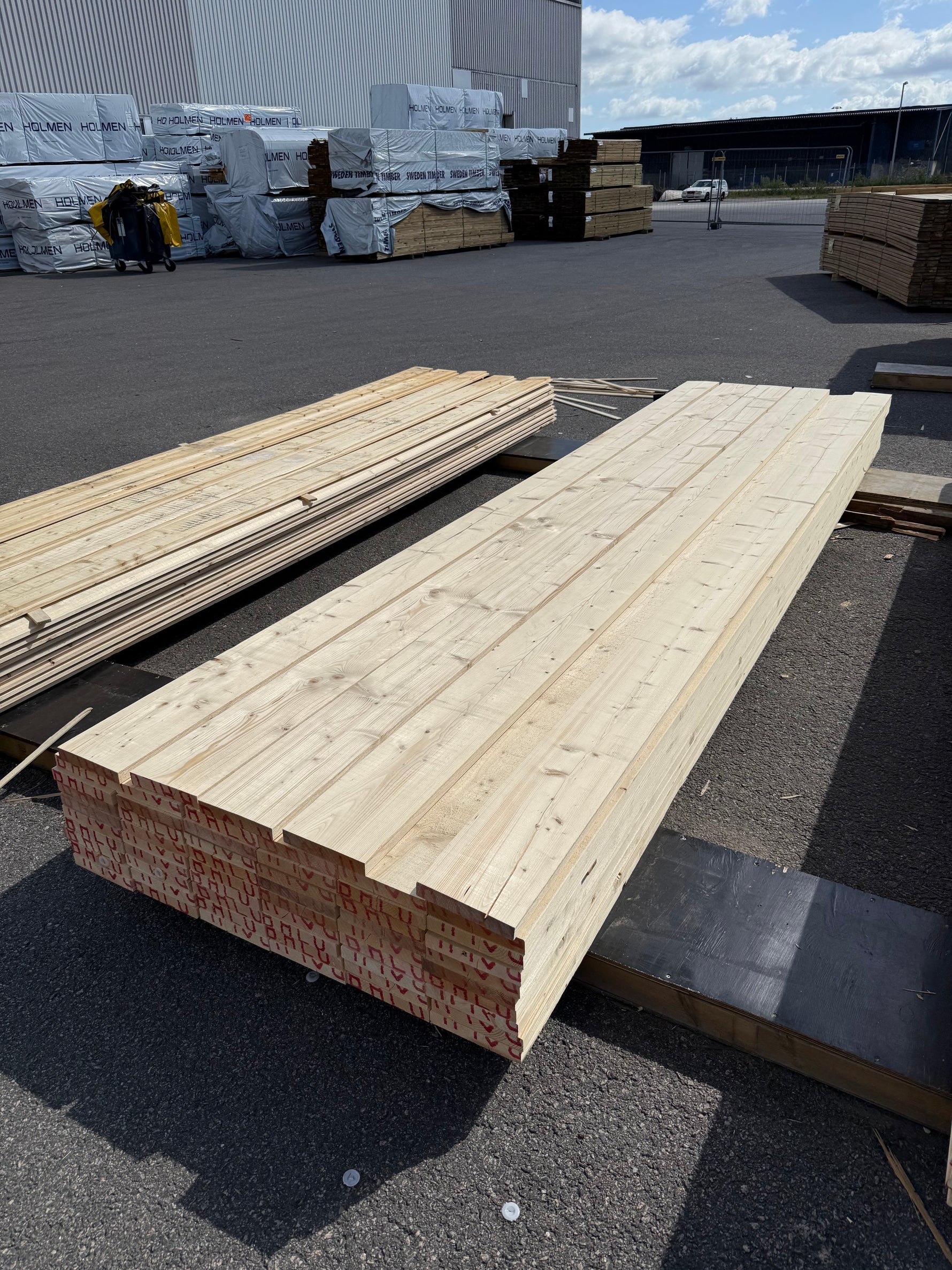 Paket Finsågade Brädor 28x170mm, 59st 3,90m
