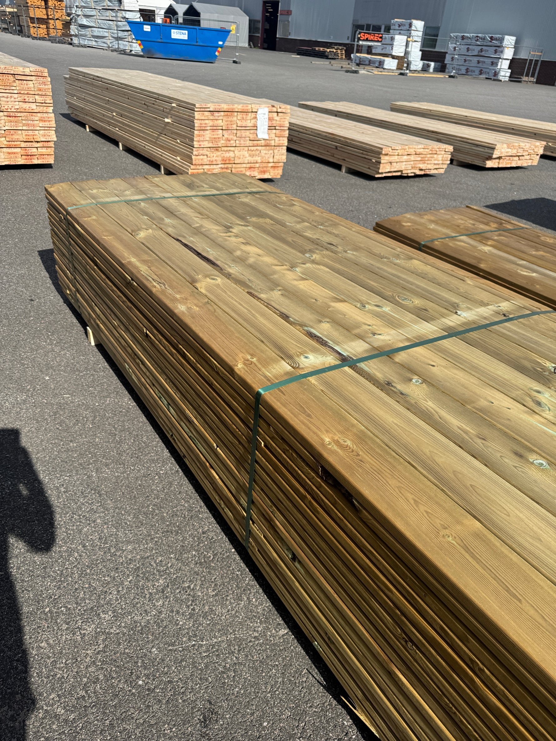Paket Slät Trall 28x120 – 144st – 4.80 m – NTR AB – ANDRASORTERING