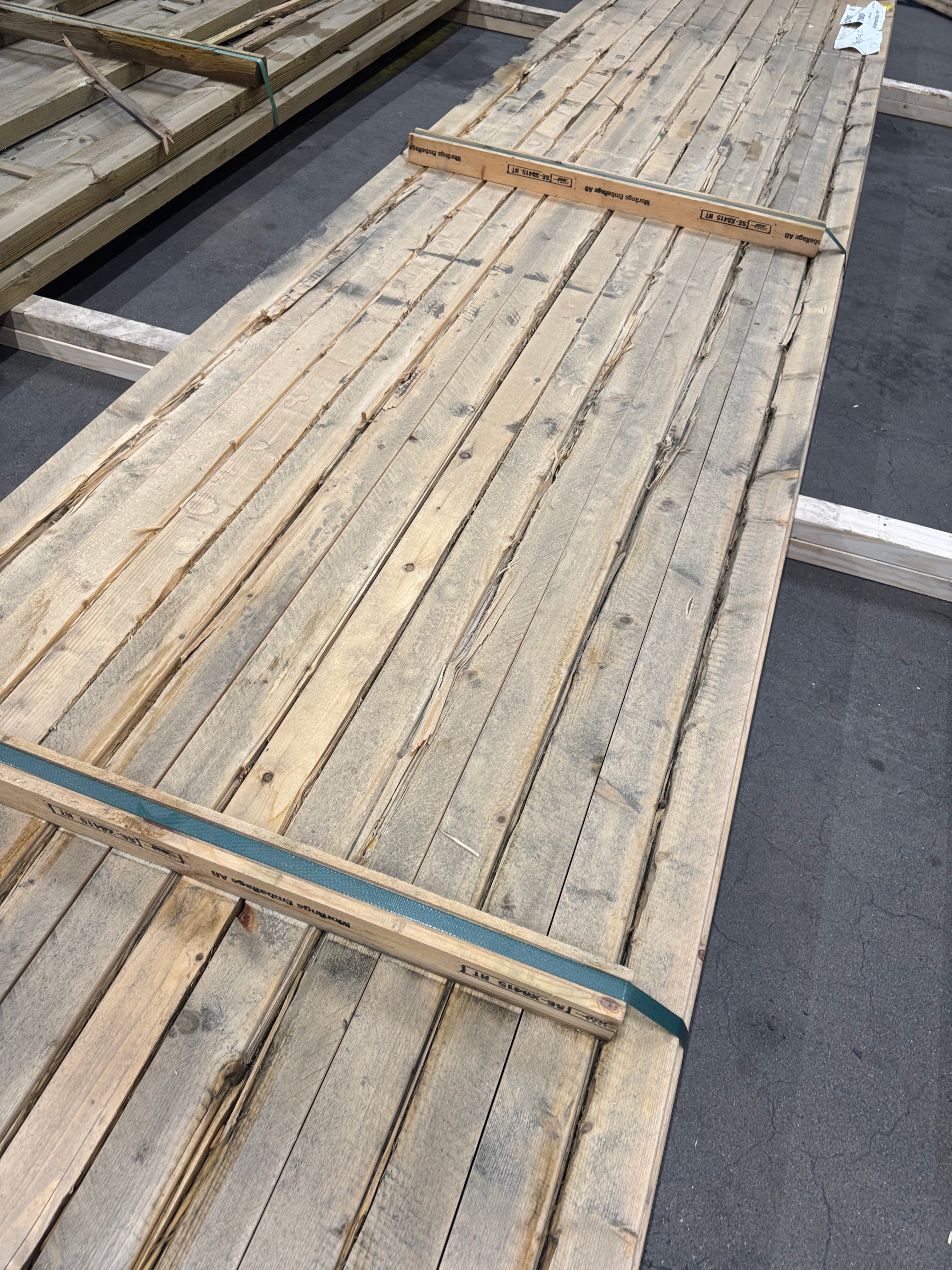 Paket Glespanel Felhyvlad 28x70mm – 60 st (5,40 m)