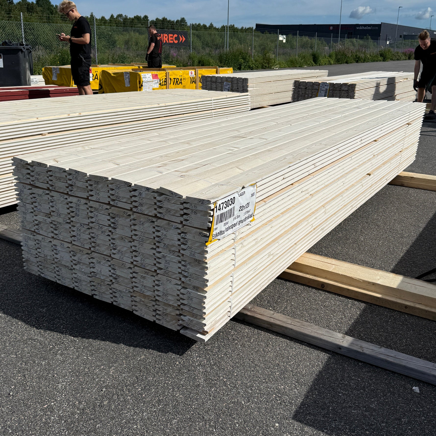 Paket Ytterpanel Enkelfas Halvspont 22x120mm, 225st 3.60m Grundmålad Vit&nbsp;