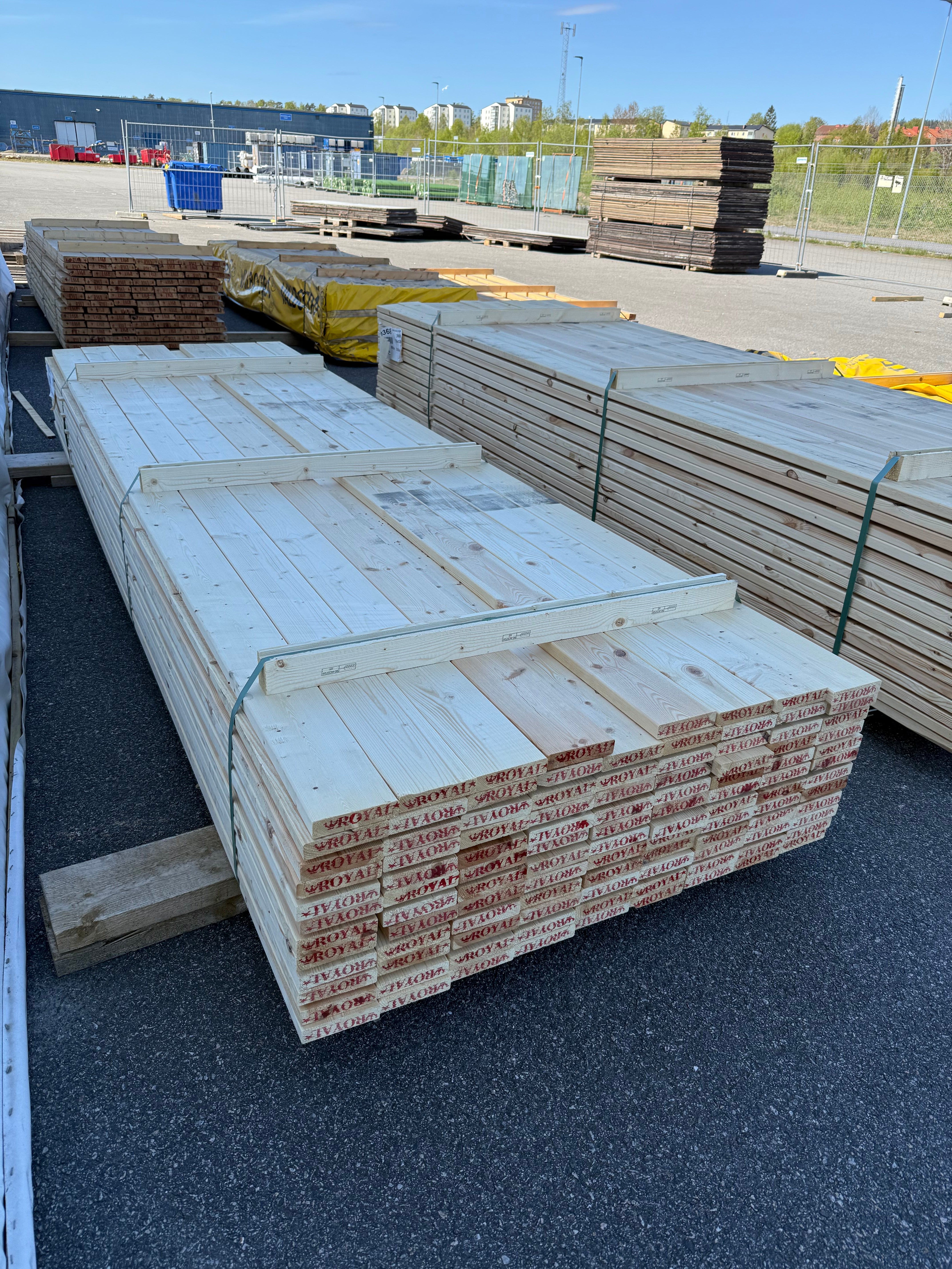 Paket Trall 28x120mm Obehandlad 3.60m 107st