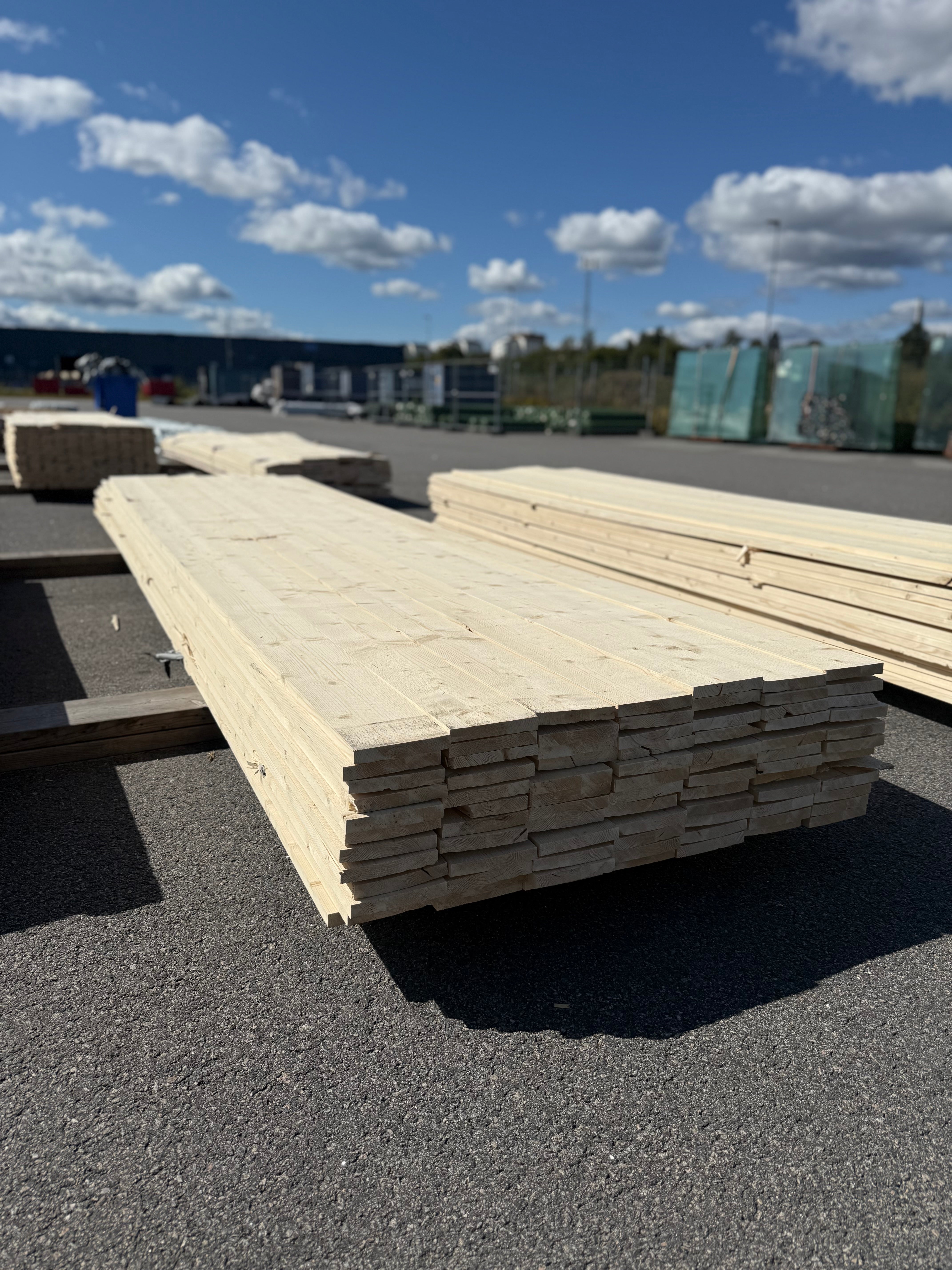 Paket Finsågad Panel 22x145mm 85st 4.20–5.40m – Andra sortering