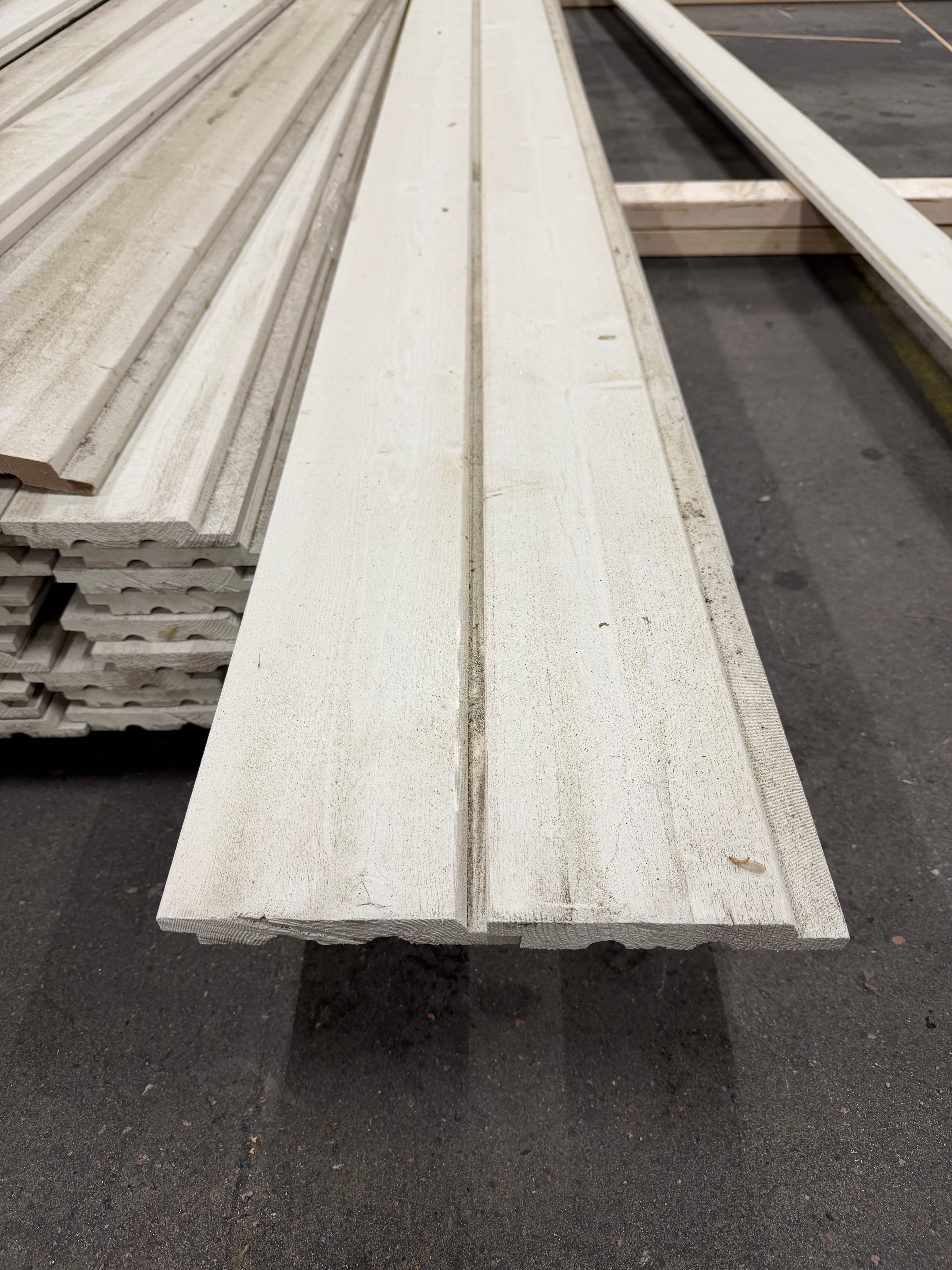 Paket Ytterpanel Falsad Enkelfas 21x147 mm – 70 st Vit