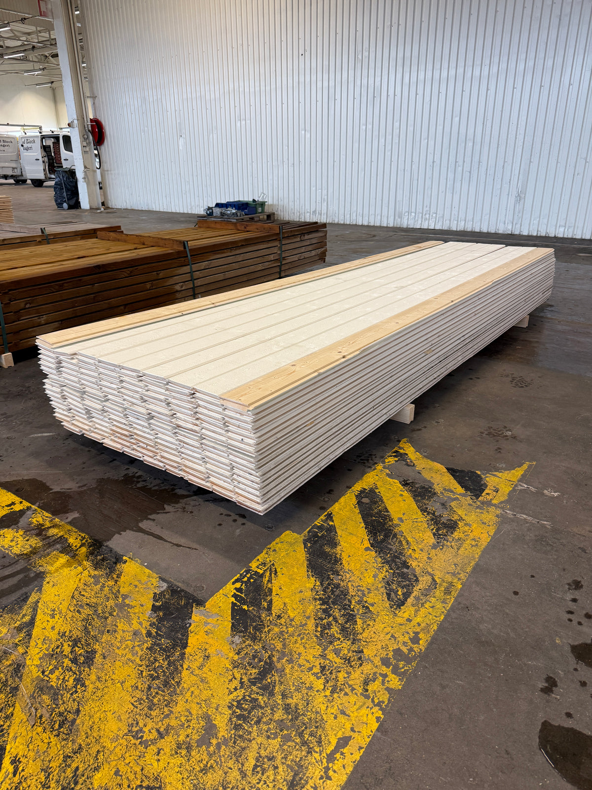 Paket Dubbelfas Ändspont 22×120 mm 3,30 m Mellanstruken – 134 st