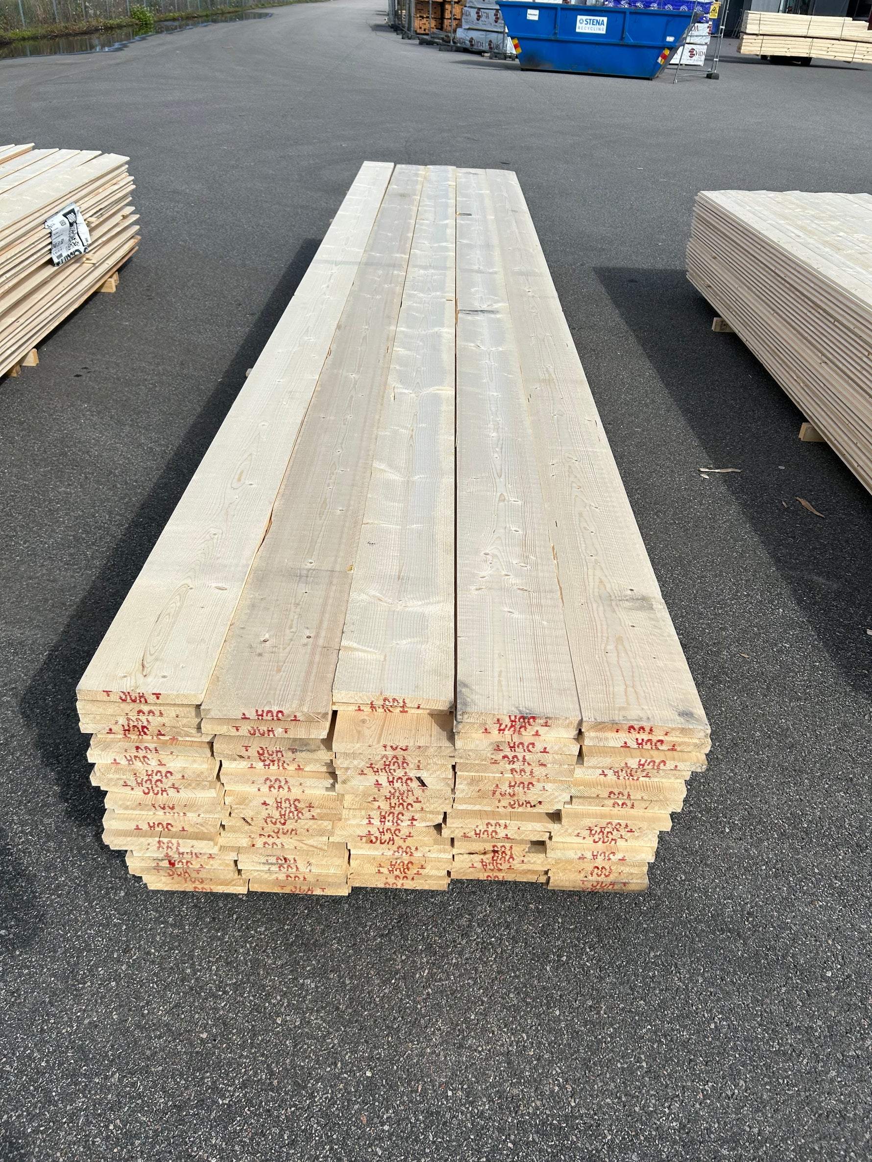 Paket Finsågade Brädor 22x195 mm – 5,40 m 125st Obehandlad