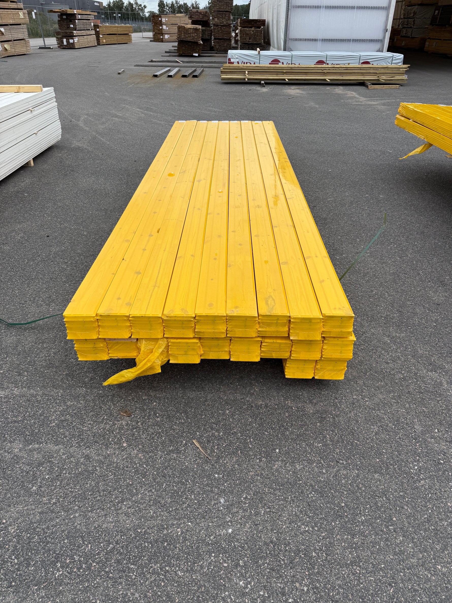 Paket Spårpanel 13x120 mm – Furu 3.60-3.90m 90,25kvm (Sekunda)