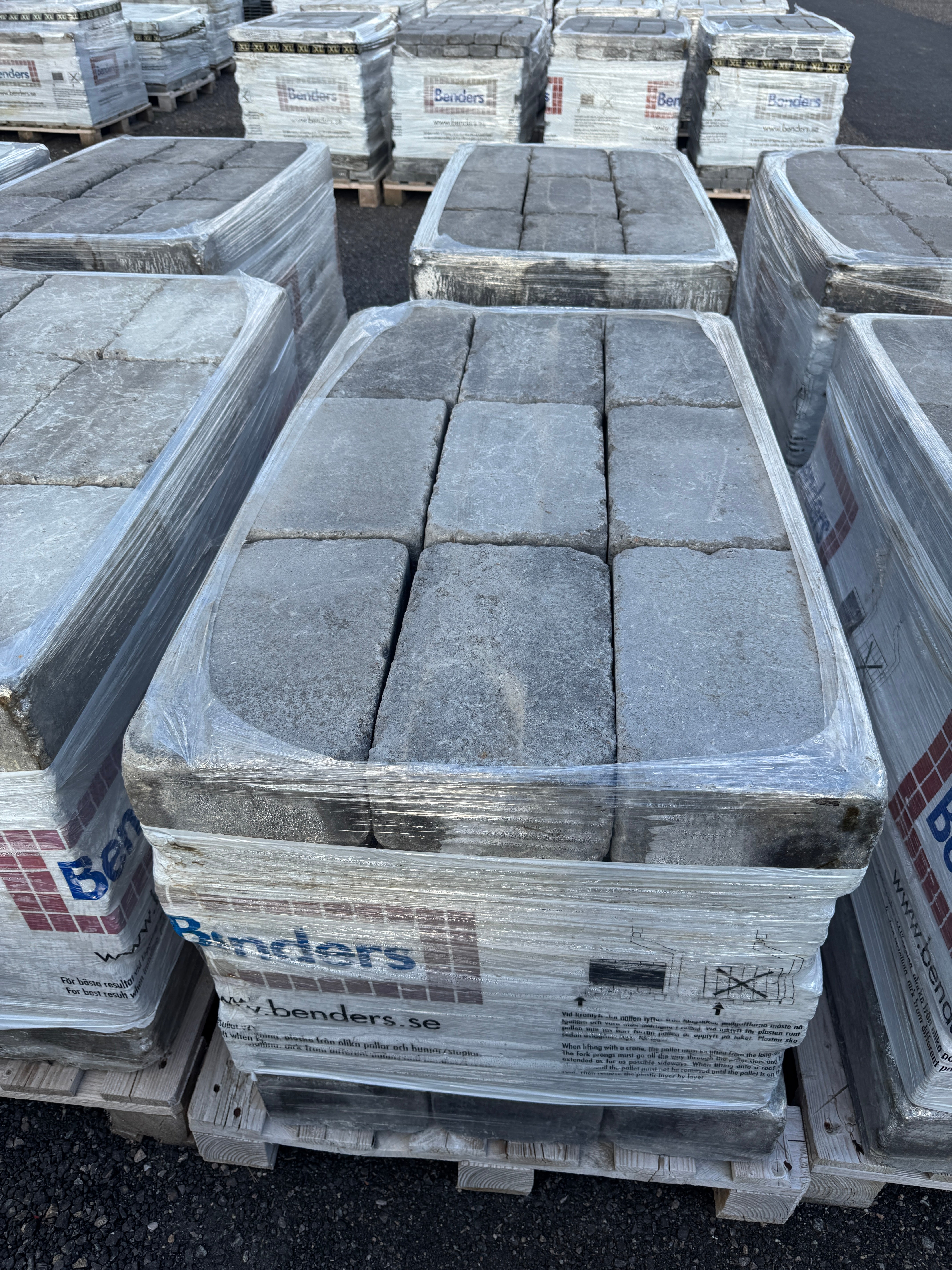 Marksten Labyrint Antik Maxi 350x210x140mm Gråmix 40kr/st