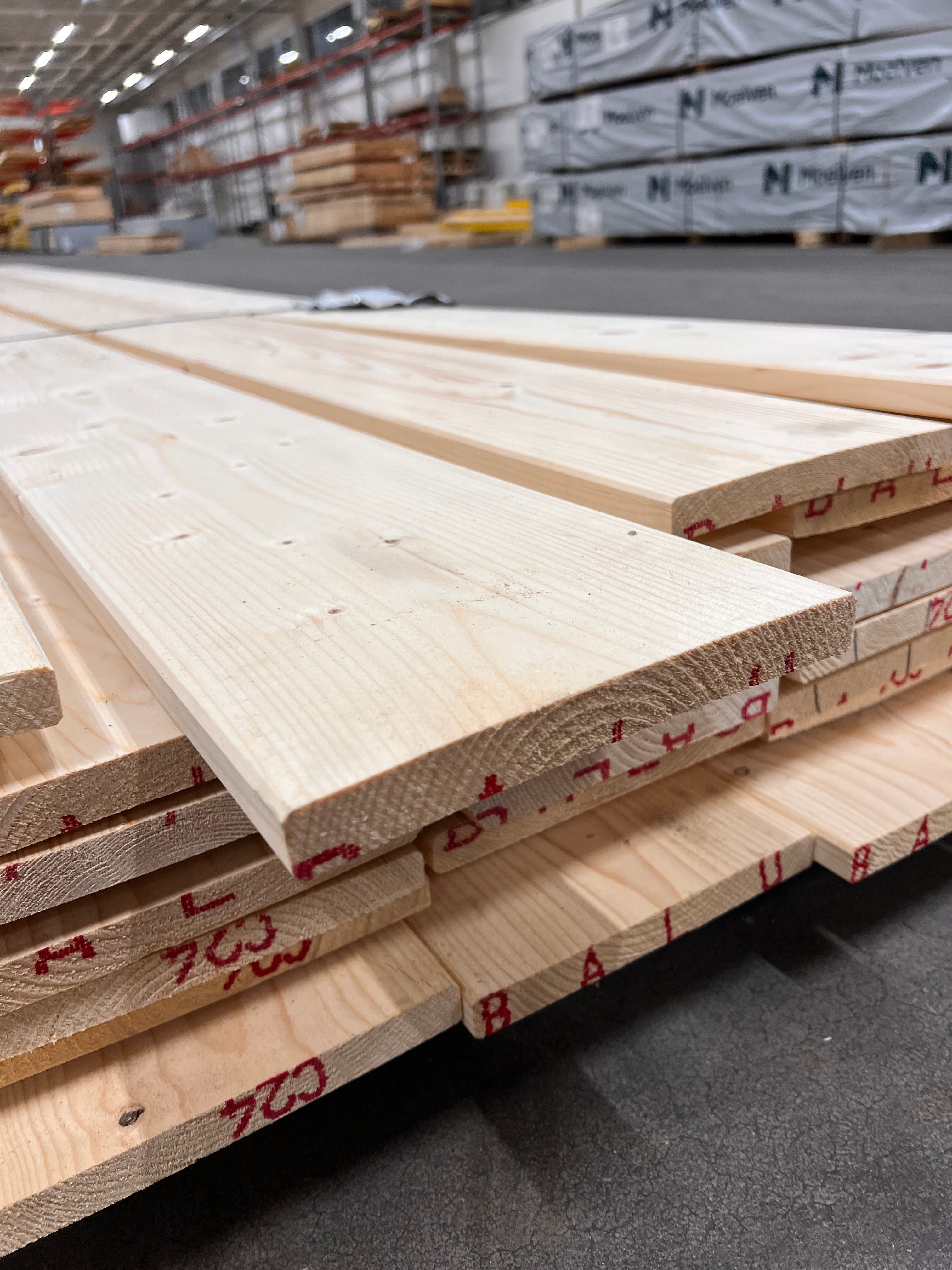 Paket Brädor Runtomhyvlat 20,3x194mm – 34 st (4,50–5,10 m, Utskott, Gran)