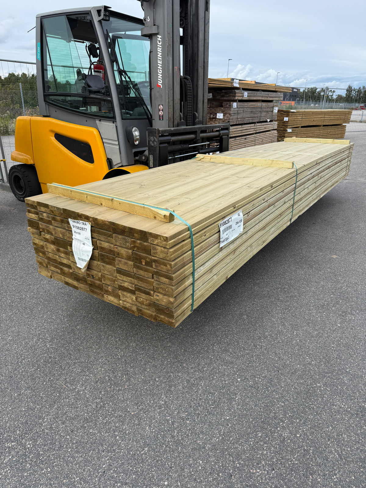 Paket Tryckimpregnerad Trall 28x120 mm – 4,80 m 144st (G4-3)