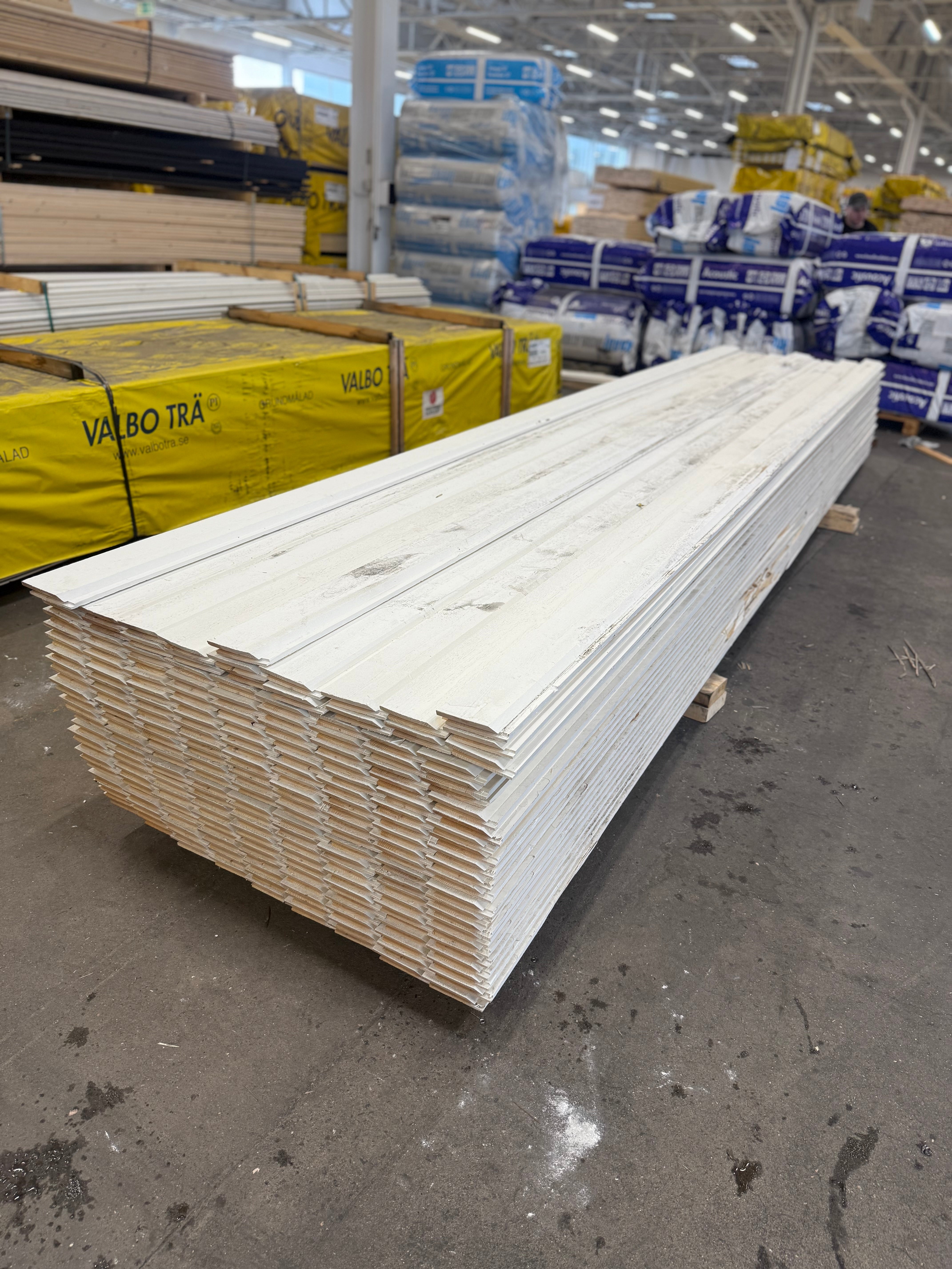 Paket Ytterpanel Enkelfas Halvspont Ändspont 22x120mm 201st 5.40m –