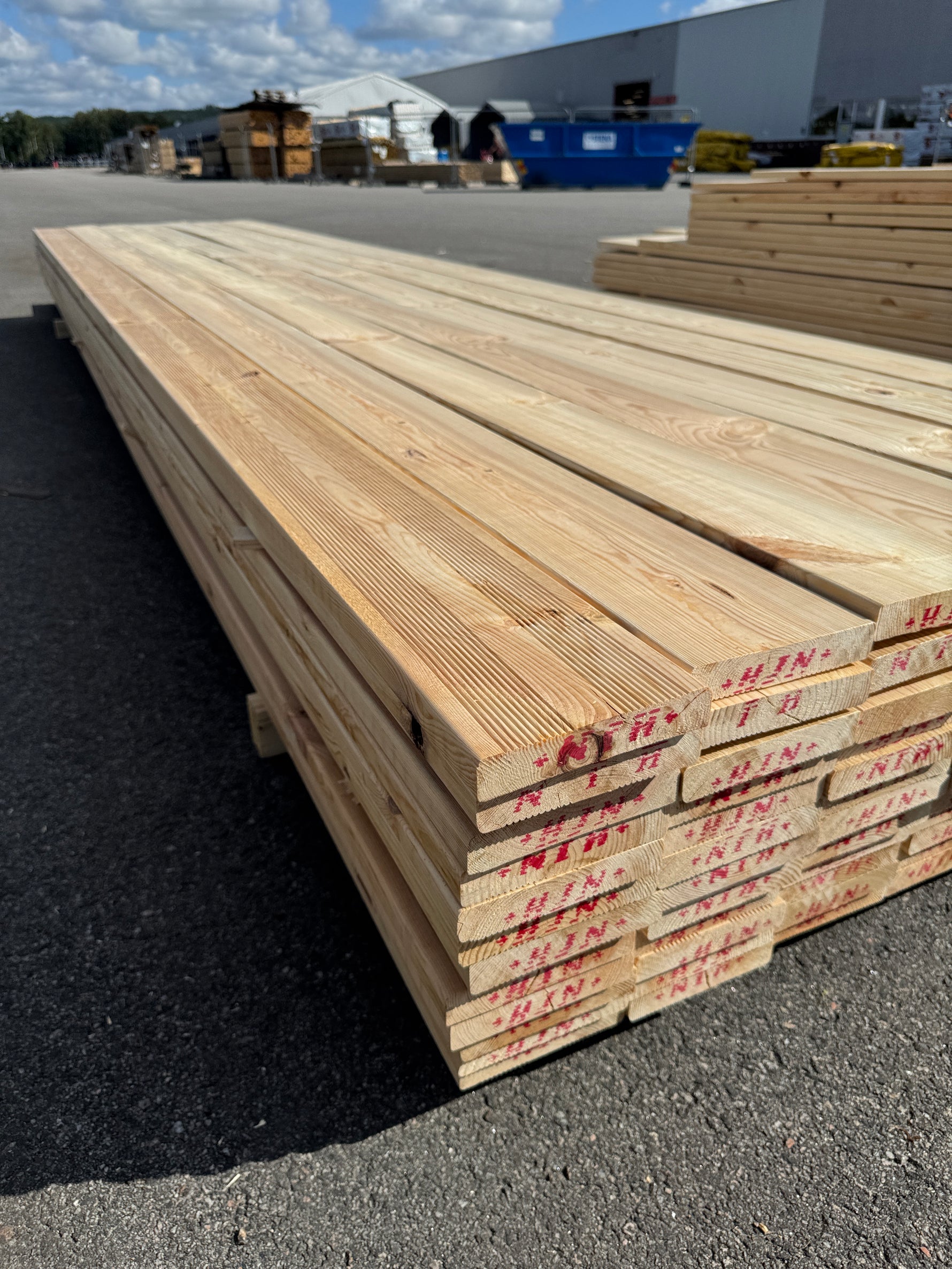 Paket Rillad 28x145 – 84st – 4.80–5.40 m – ANDRASORTERING