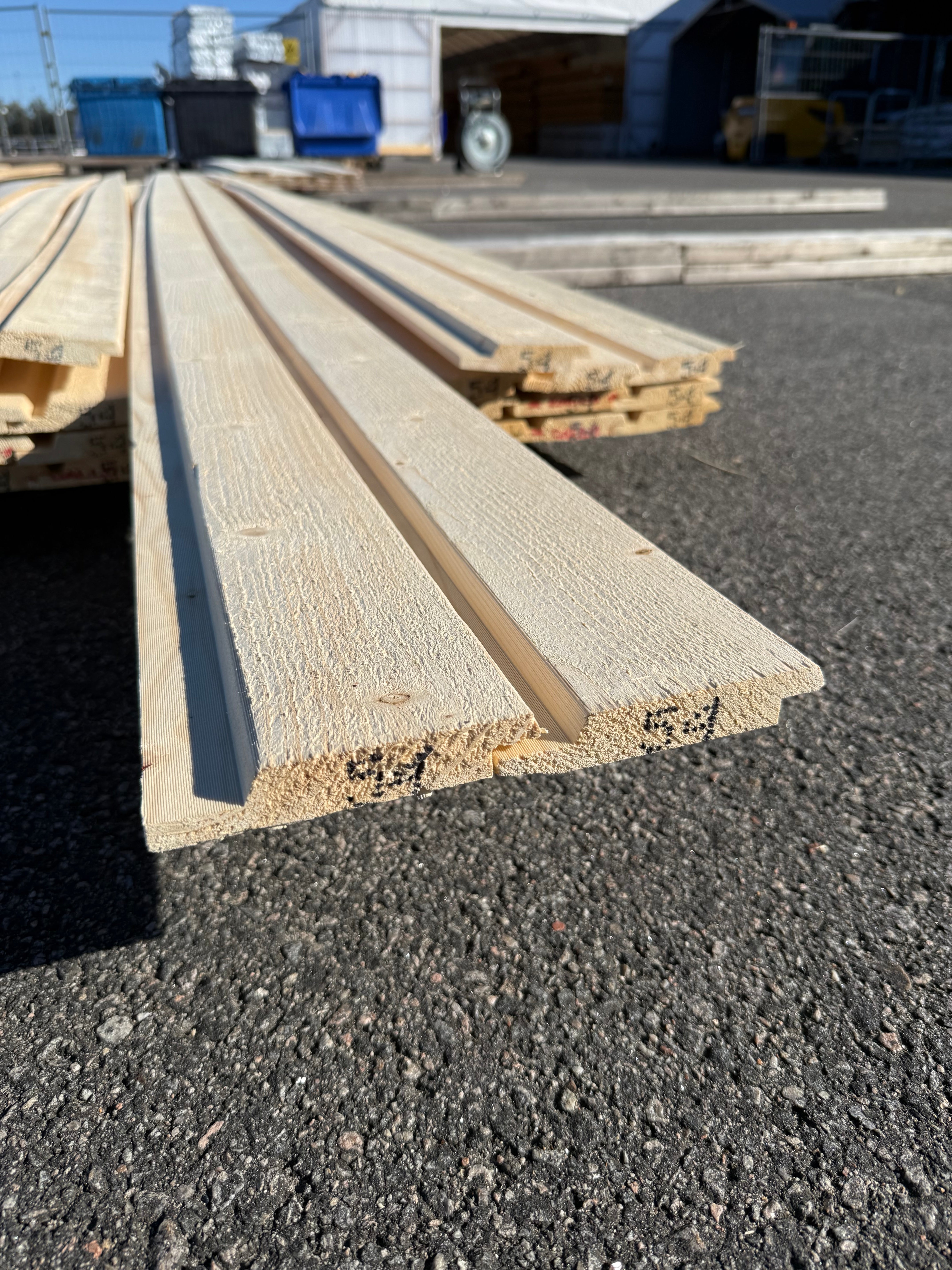 Paket Ytterpanel 22x120mm – 33 st (5,40 m, gran, obehandlad)