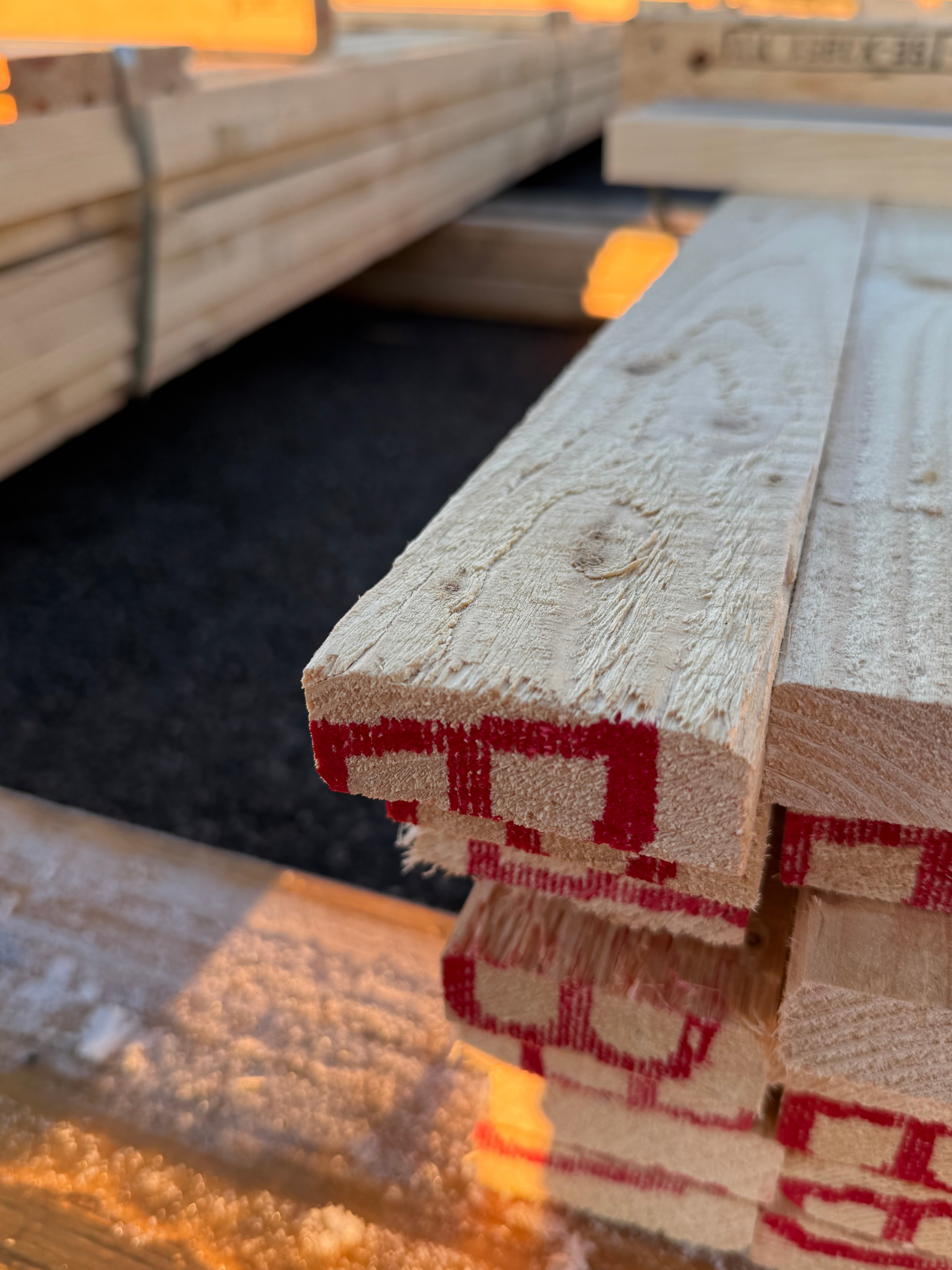 Paket Brädor 19x63mm – 96 st (4,20 m, gran, ohyvlad/råsågad)