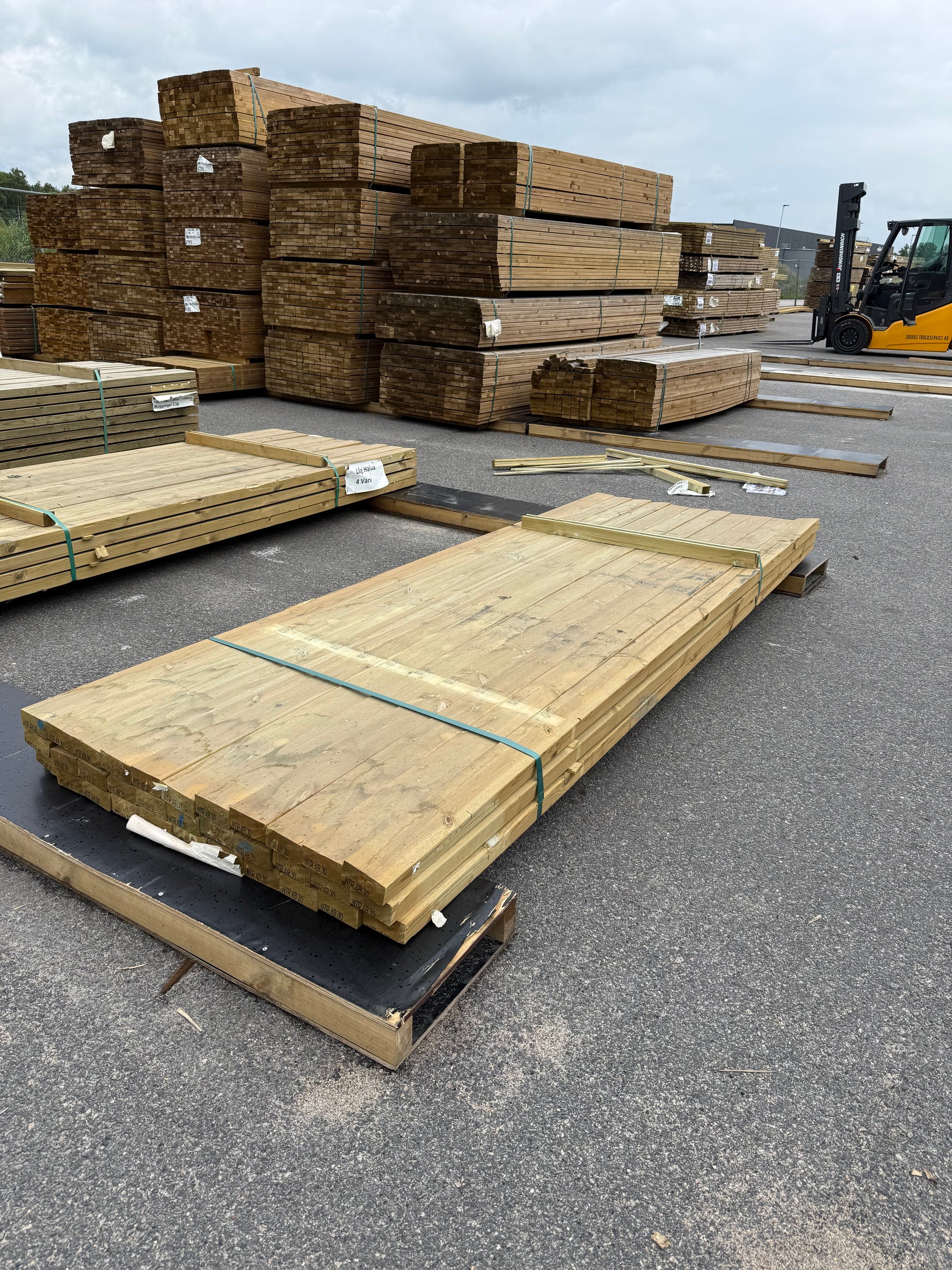 Paket Tryckimpregnerade Reglar 45x95mm 3.0m 33st (NTR AB)