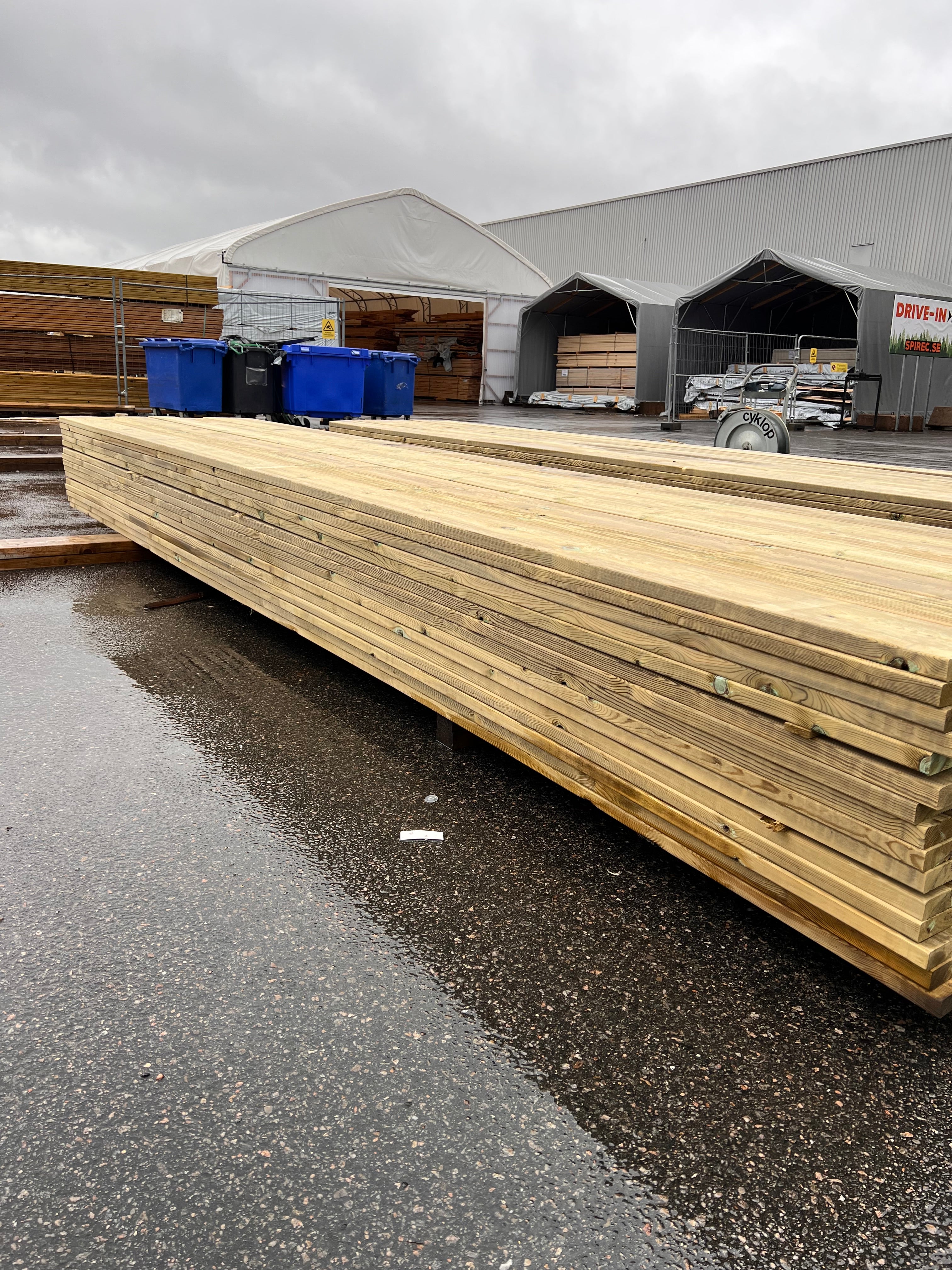 Paket Trall Rillad 28x145mm – 105 st 4.80m Tryckimpregnerad B-sort