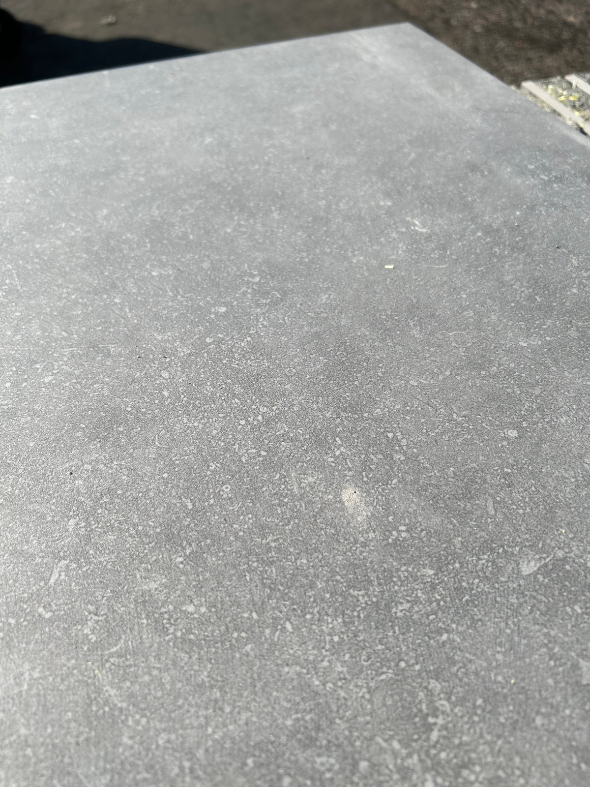 Pall GeoCeramica Impasto Grå 600×600×40 mm – 28 st, 10,08 m²